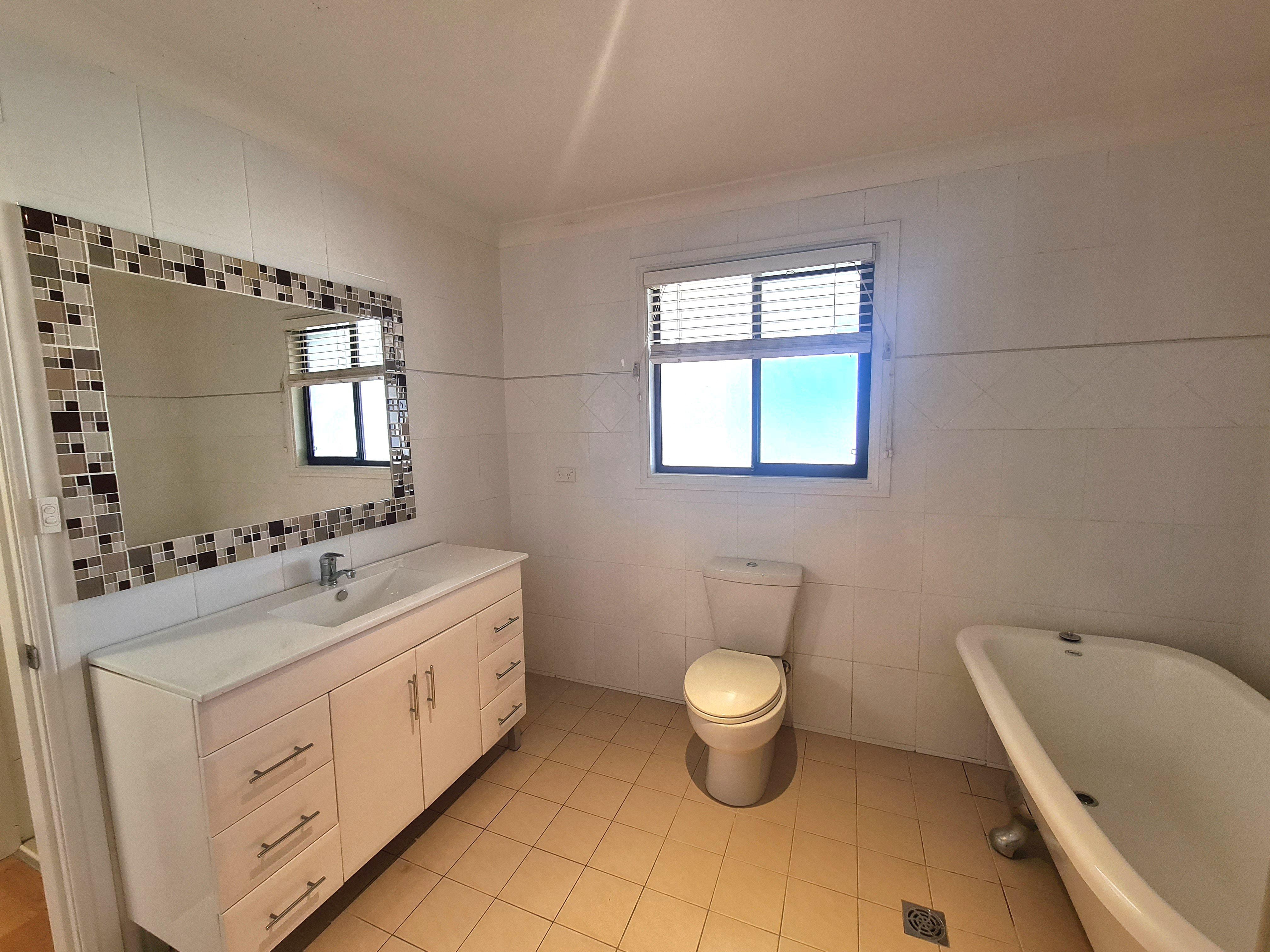 House for Rent: South Nowra, NSW 2541, NSW, 2541