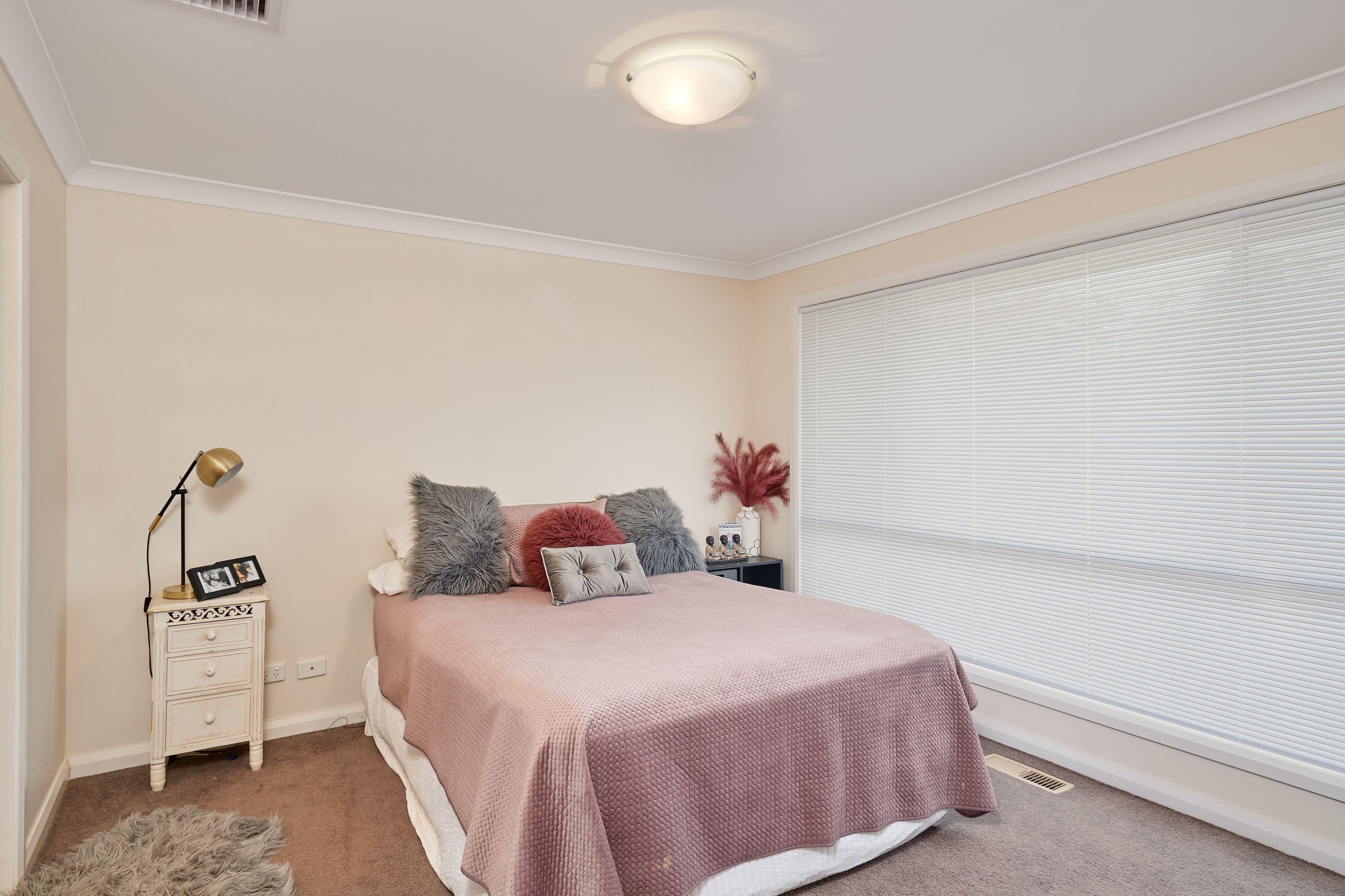 House for Rent: Bourkelands, NSW 2650, NSW, 2650