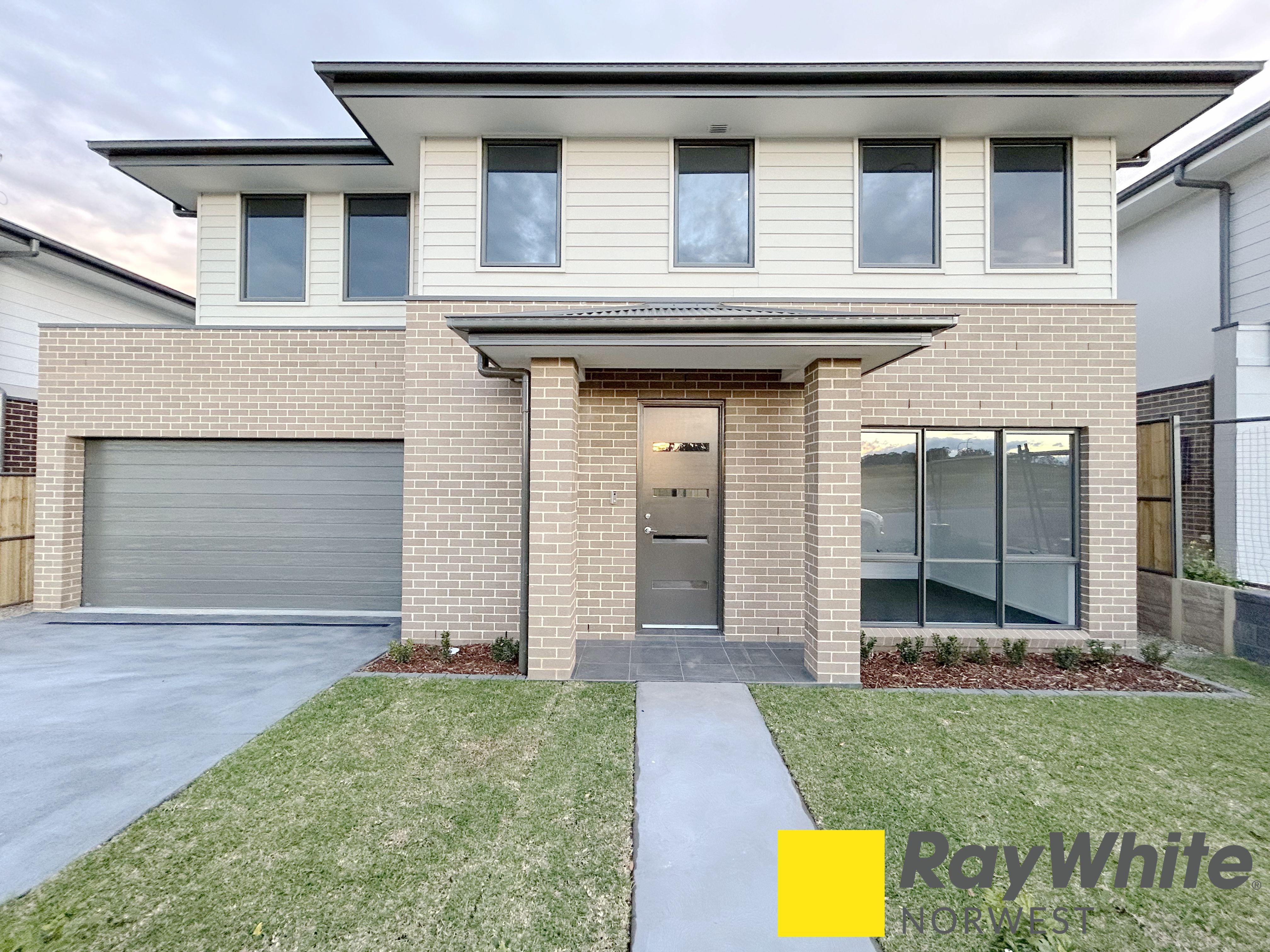 Prop-GPT: House: NSW Box Hill, NSW 2765 Home For Rent