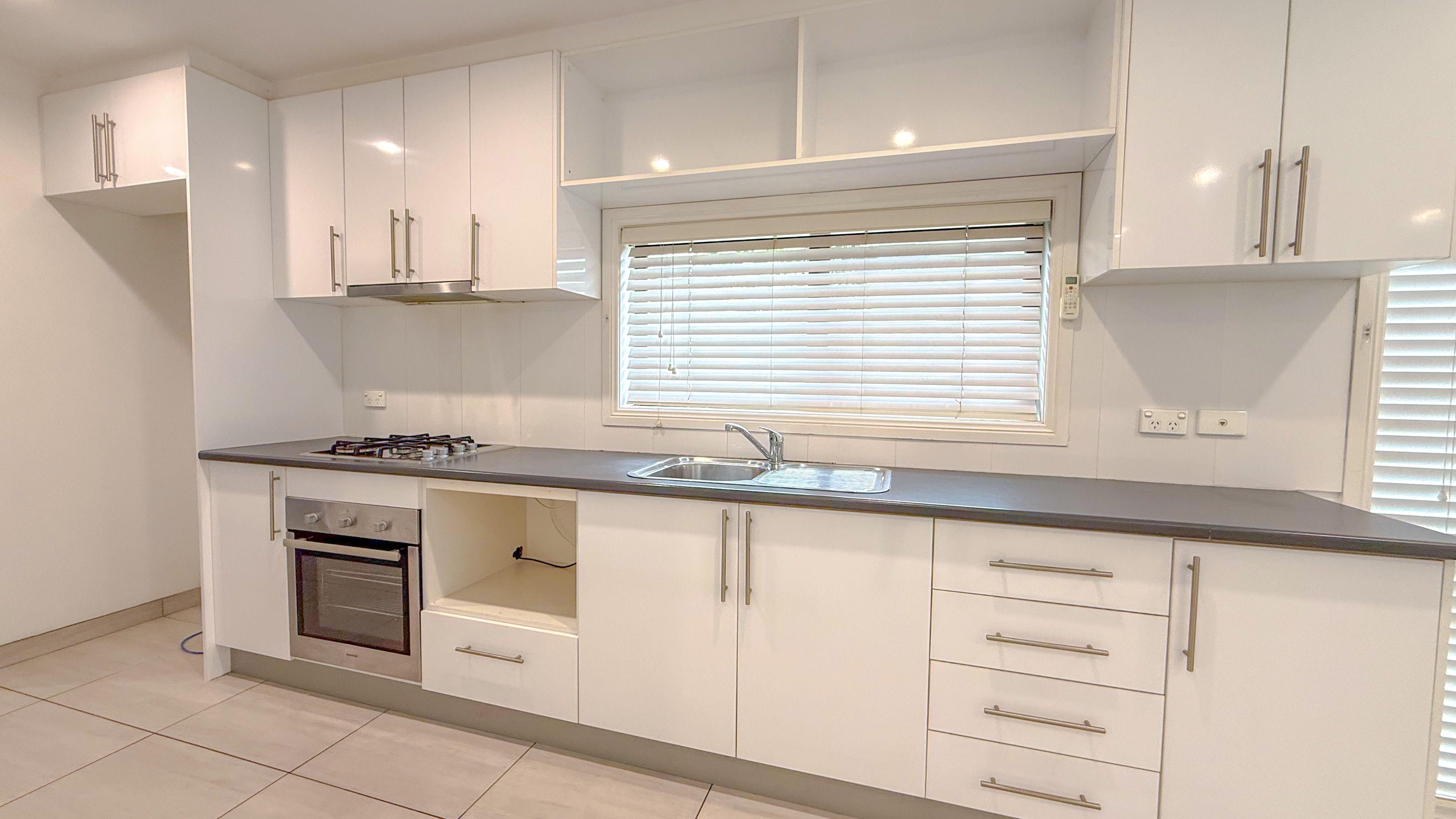 Modern 2-Bedroom Granny Flat with Private Entrance