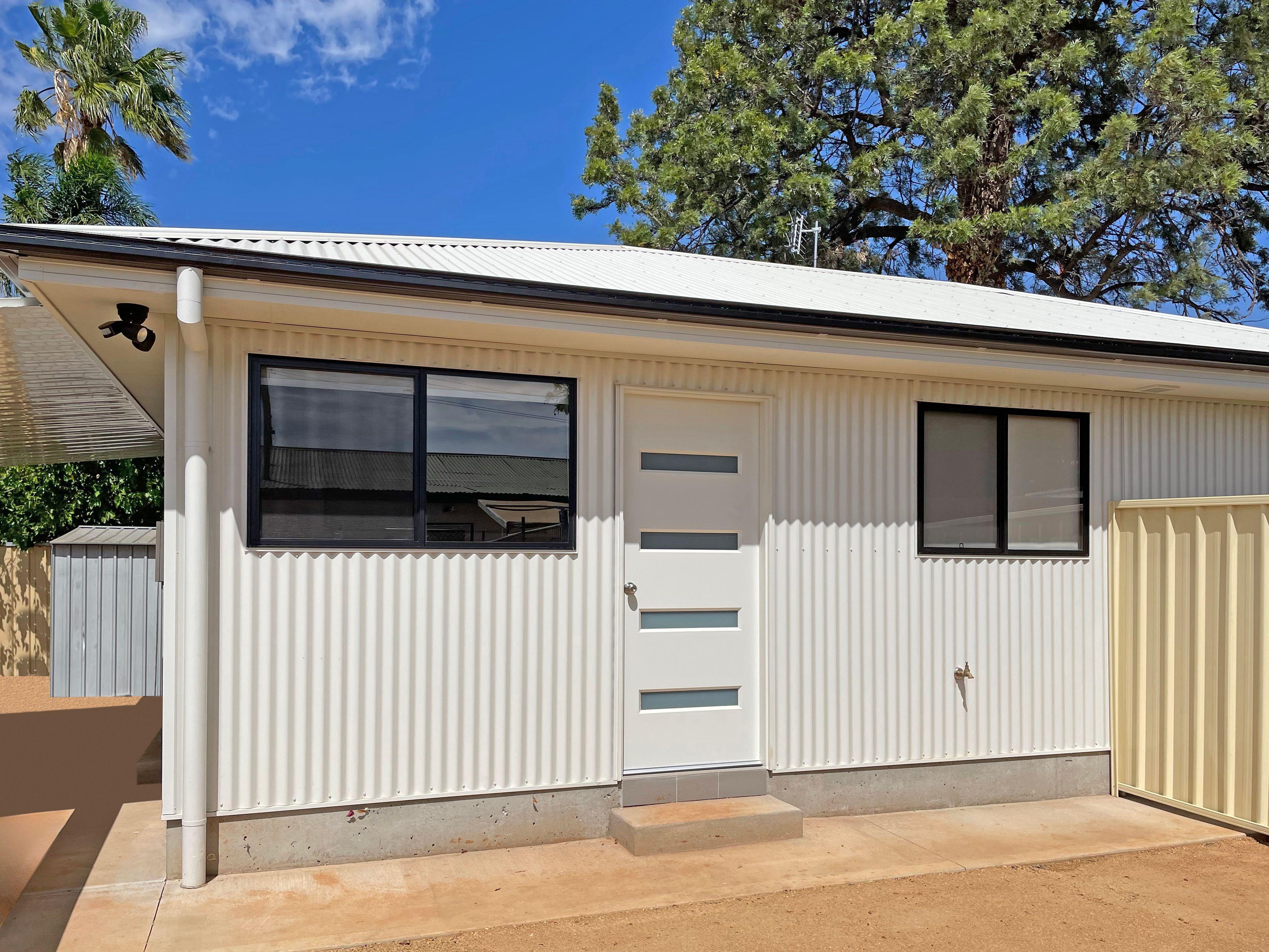 Prop-GPT: House: NSW Dubbo, NSW 2830 Home For Rent
