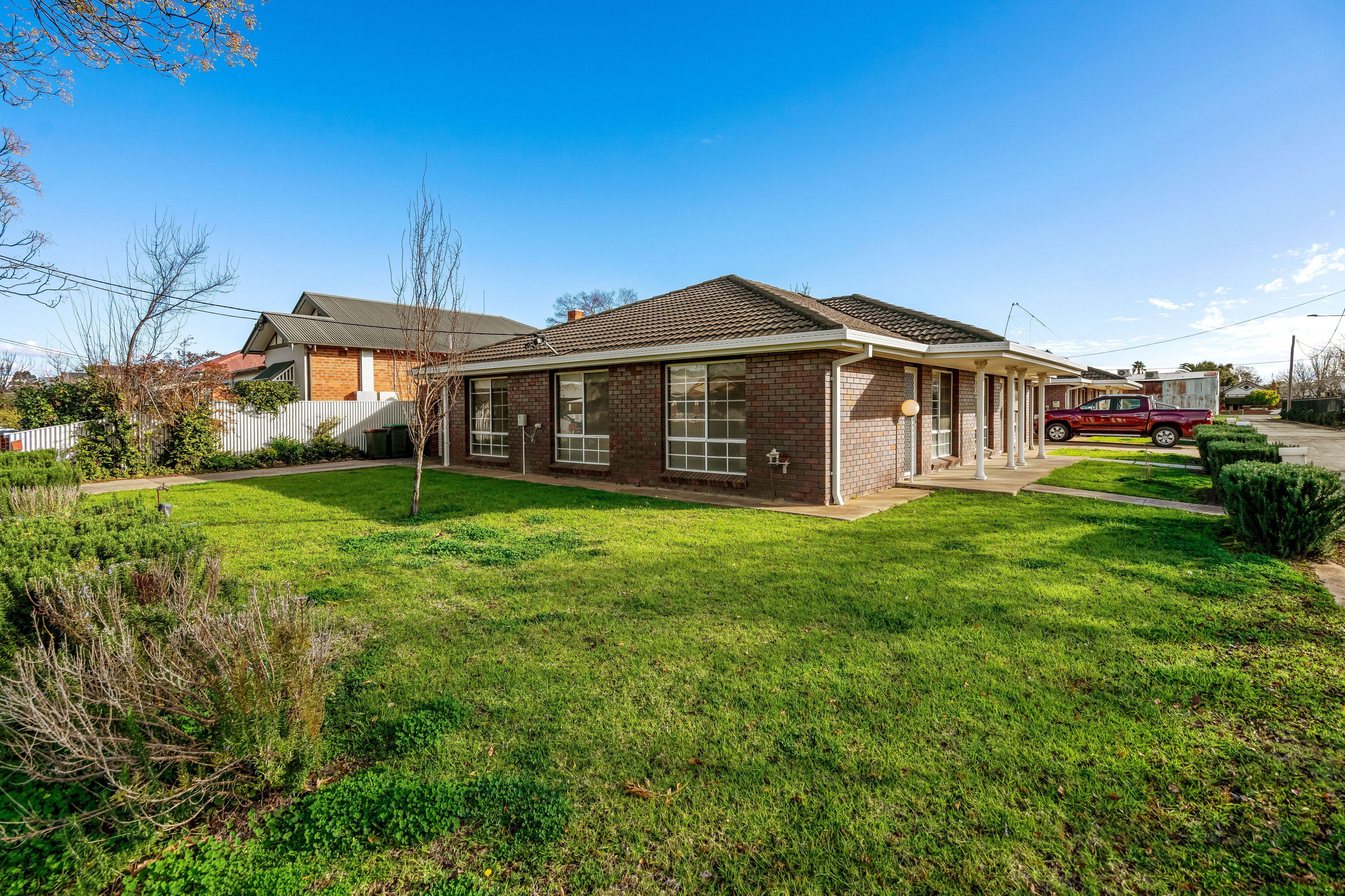 Prop-GPT: Unit: NSW East Wagga Wagga, NSW 2650 Home For Rent