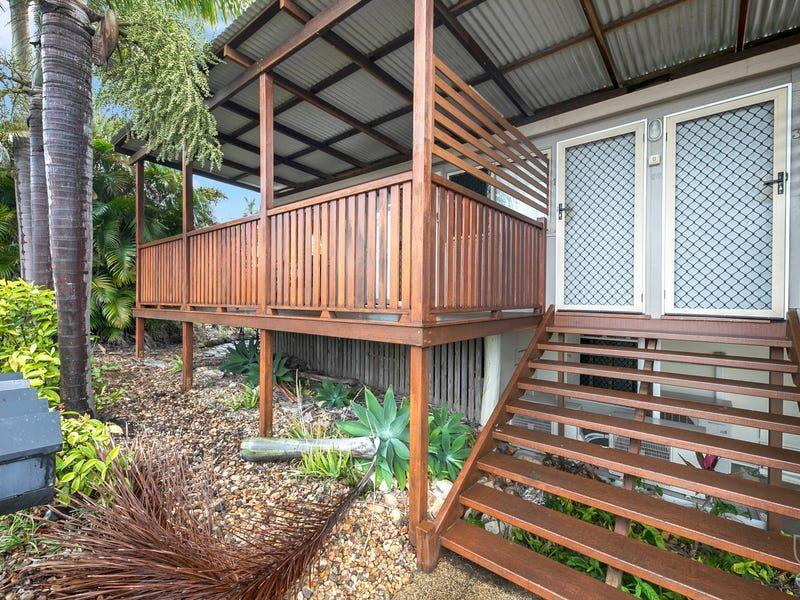 FURNISHED UNIT IN THE HEART OF TOWN