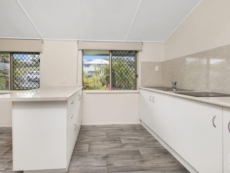 FURNISHED UNIT IN THE HEART OF TOWN