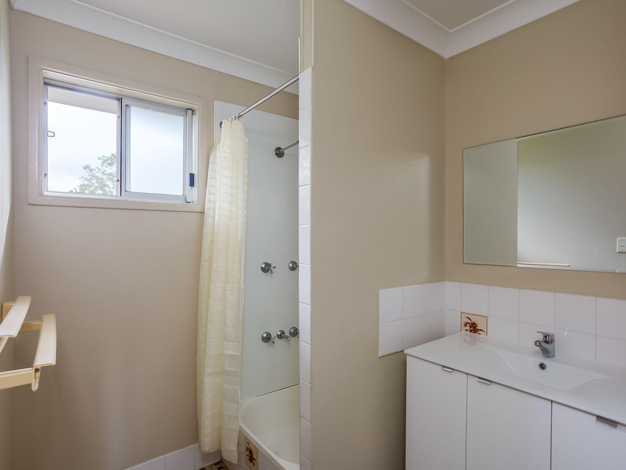 House for Rent: Monkland, QLD 4570, QLD, 4570
