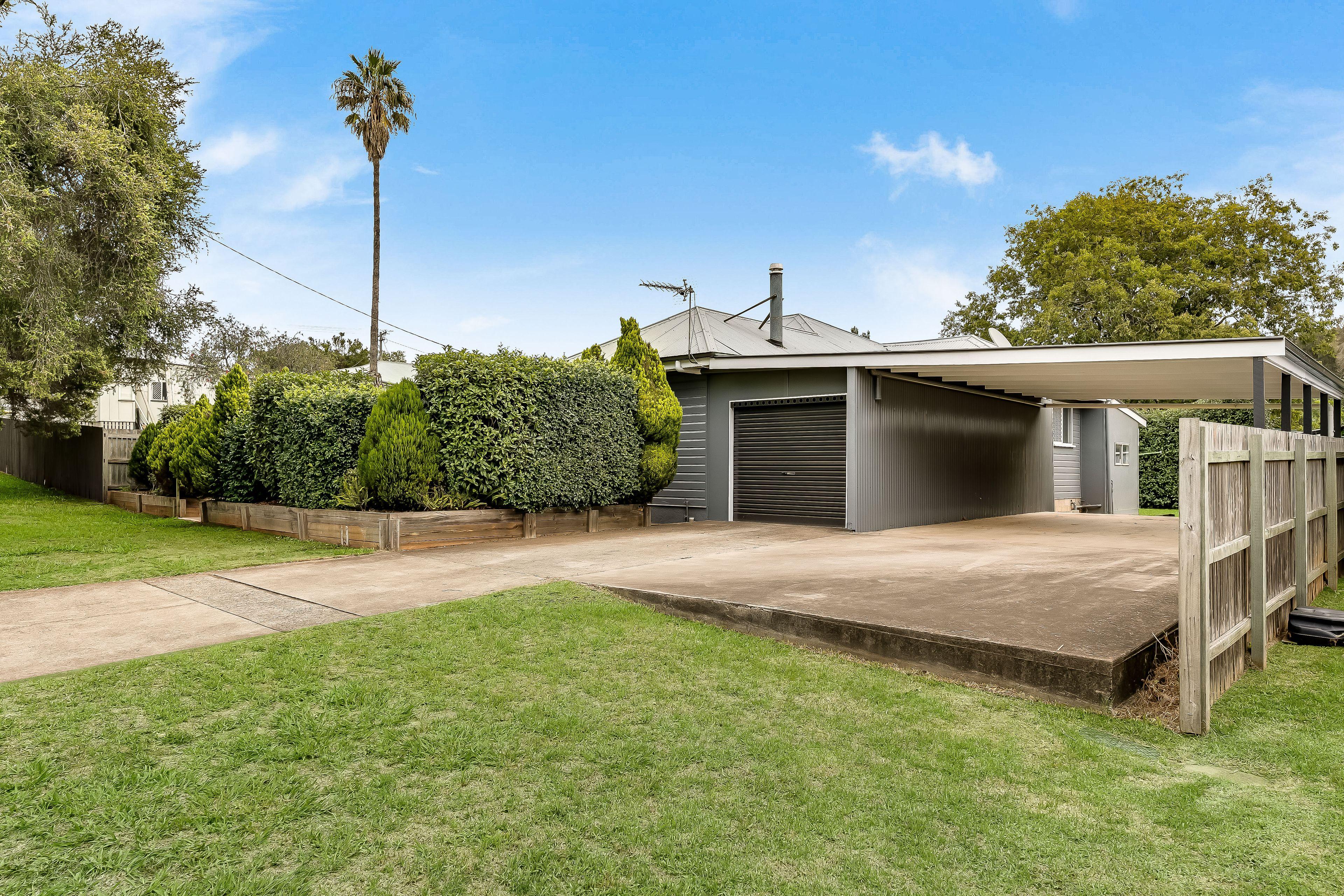 House for Rent: Newtown, QLD 4350, QLD, 4350
