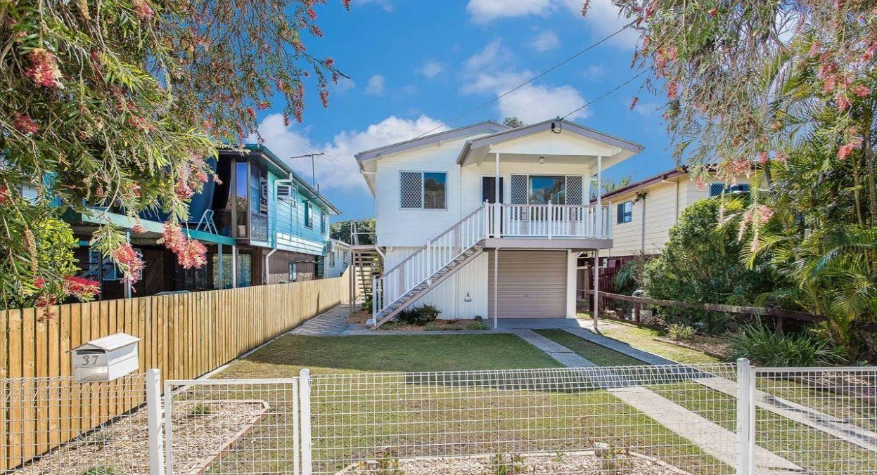 Prop-GPT: House: QLD Redcliffe, QLD 4020 Home For Rent