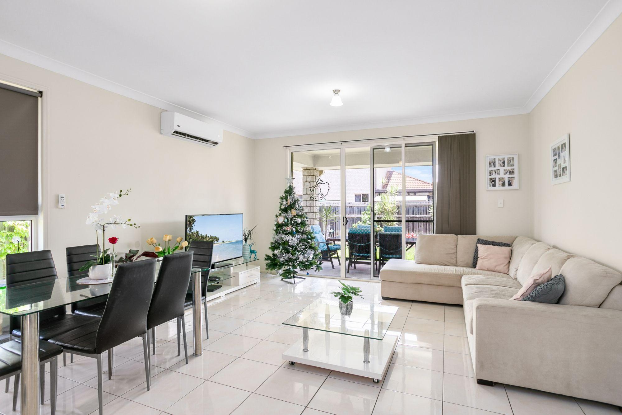 Prop-GPT: House: QLD North Lakes, QLD 4509 Home For Rent