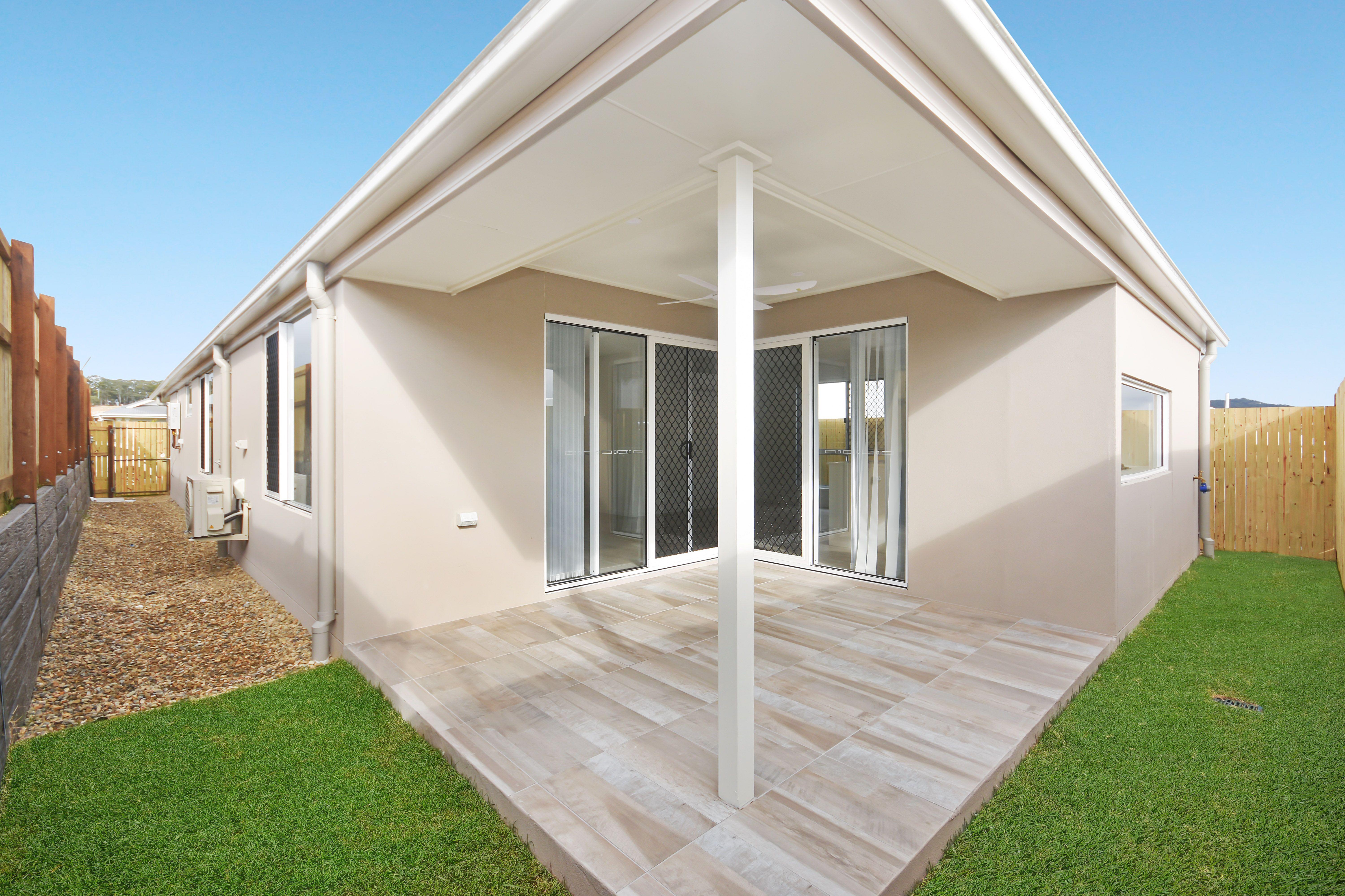 Stunning 3 bedroom home with Solar - Narangba
