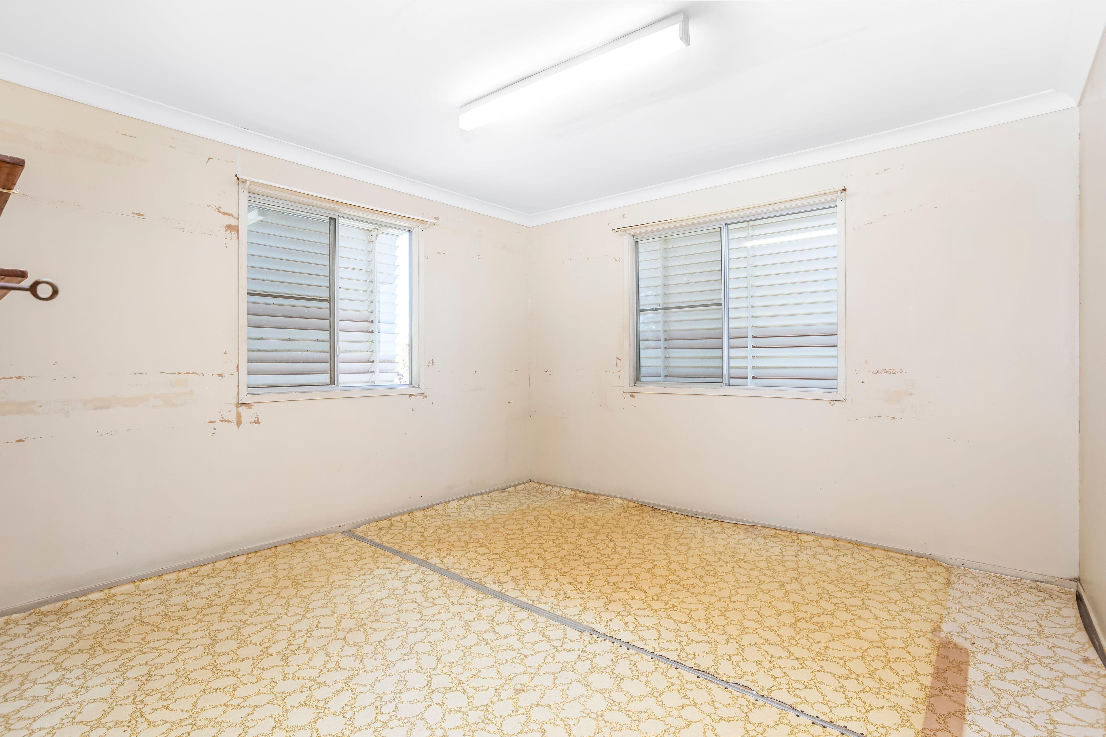 Opportunity Has Come a Knocking - 11.3 Awesome Acres in Gracemere!