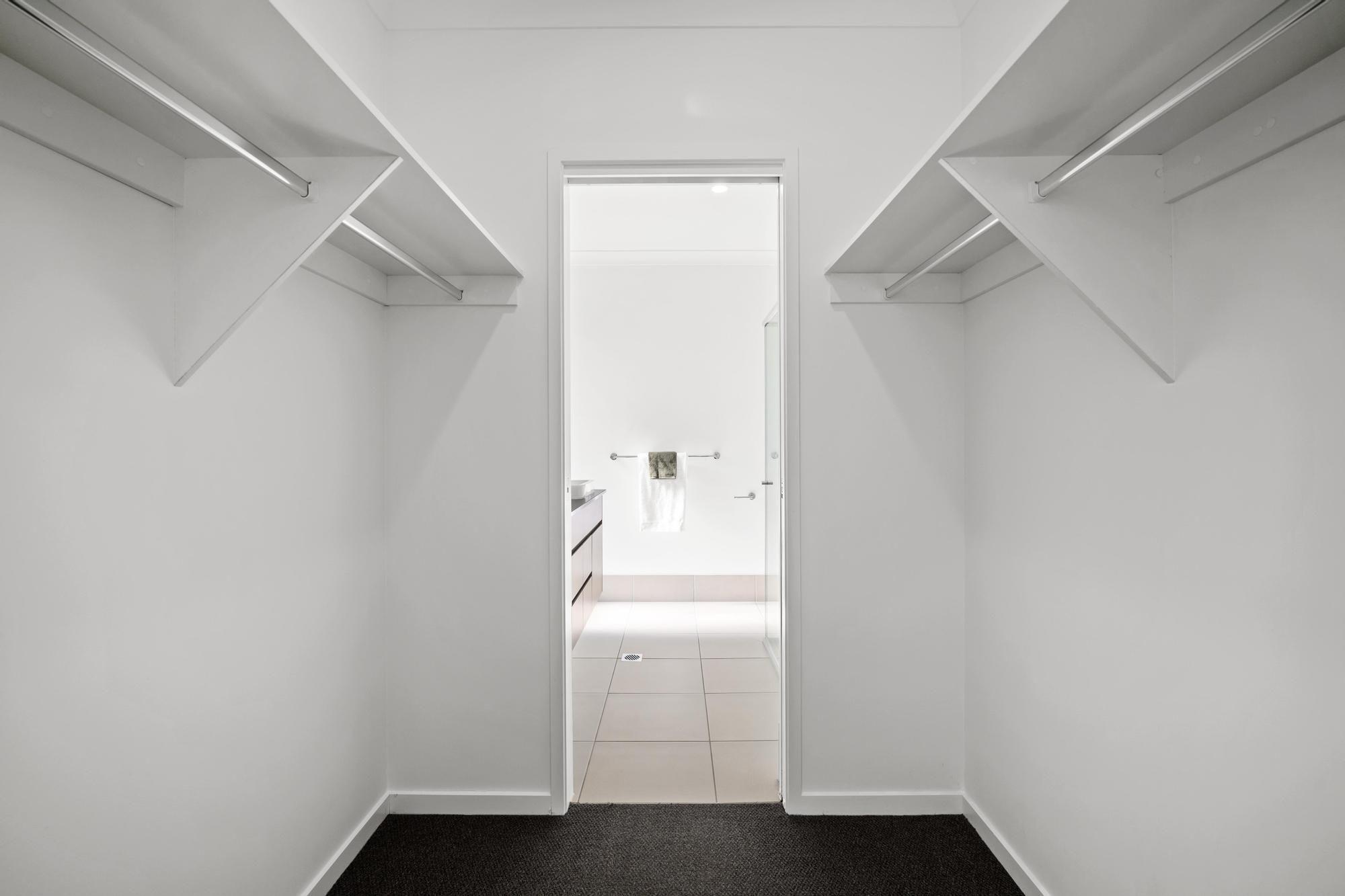 Spacious Family Living in the Heart of Ripley!