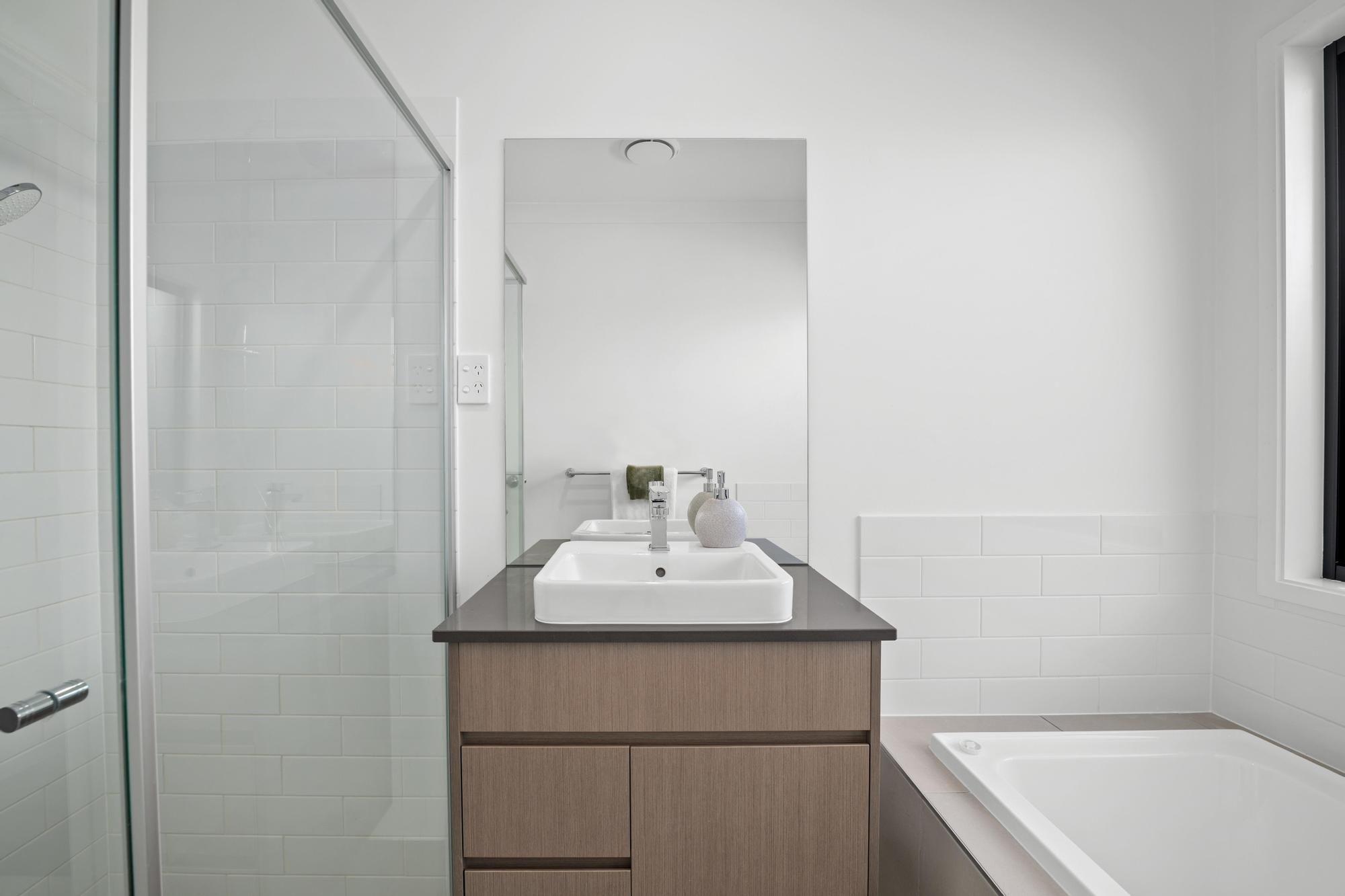 Spacious Family Living in the Heart of Ripley!