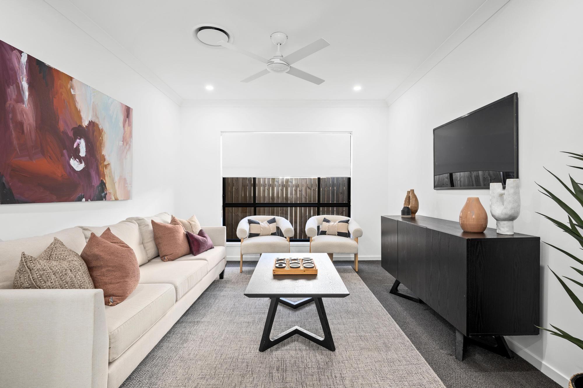 Spacious Family Living in the Heart of Ripley!