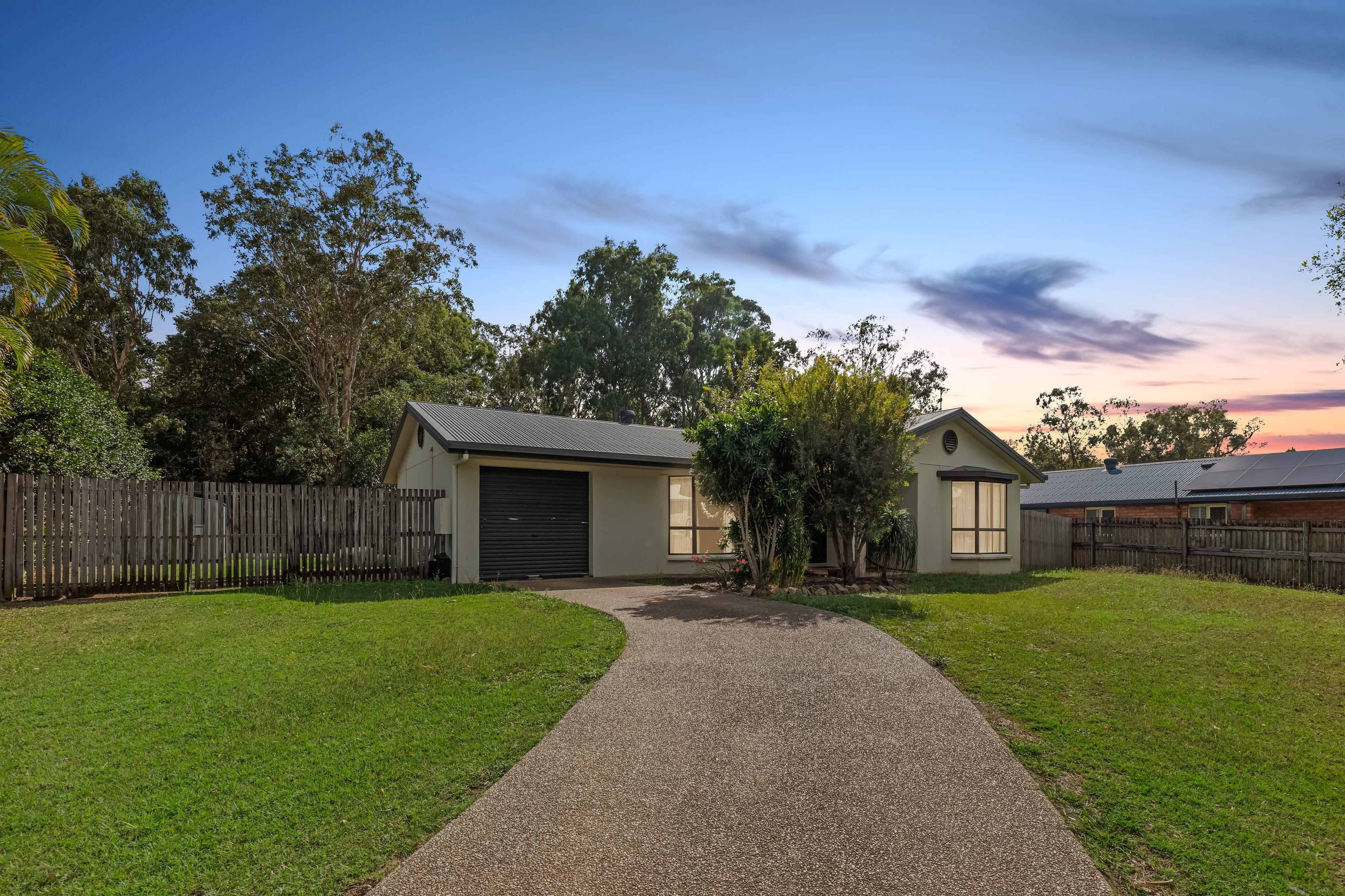 Prop-GPT: House: QLD Jubilee Pocket, QLD 4802 Home For Rent