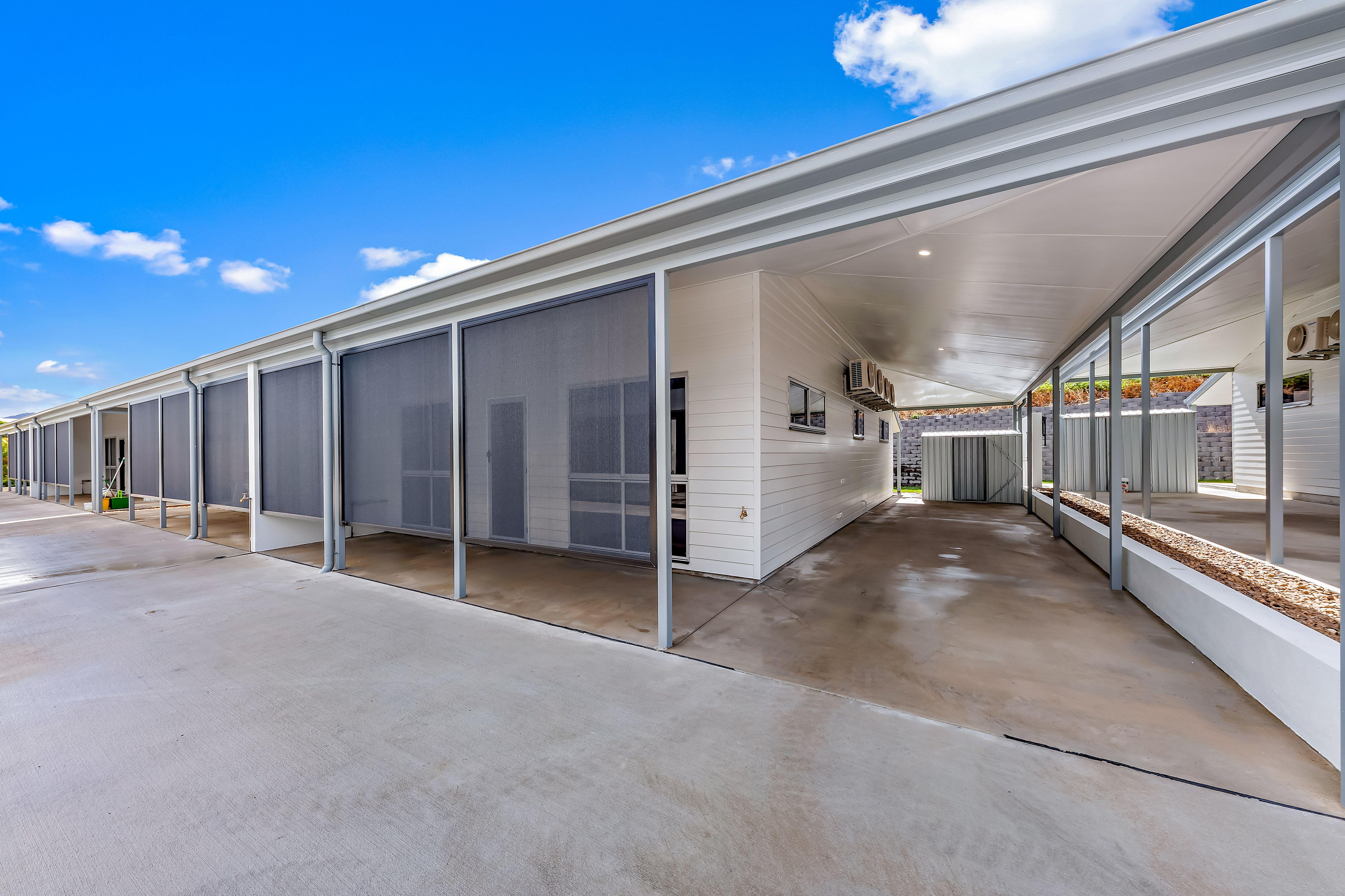 Prop-GPT: Unit: QLD Cannonvale, QLD 4802 Home For Rent