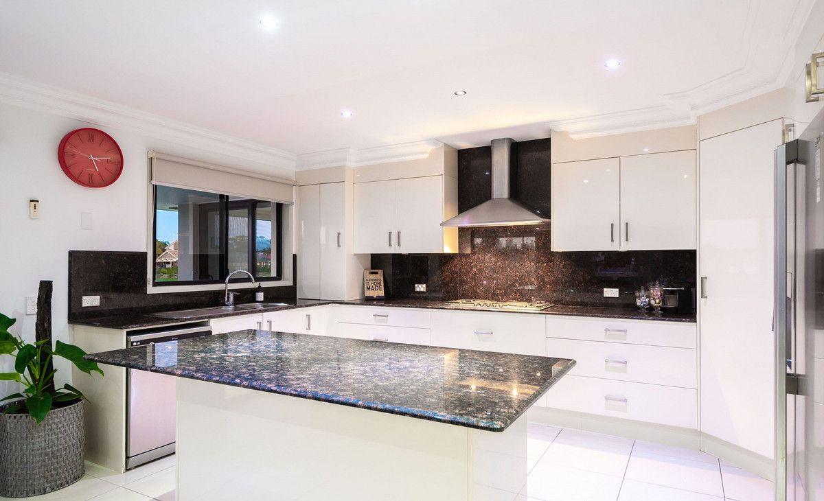 House for Rent: Mermaid Waters, QLD 4218, QLD, 4218