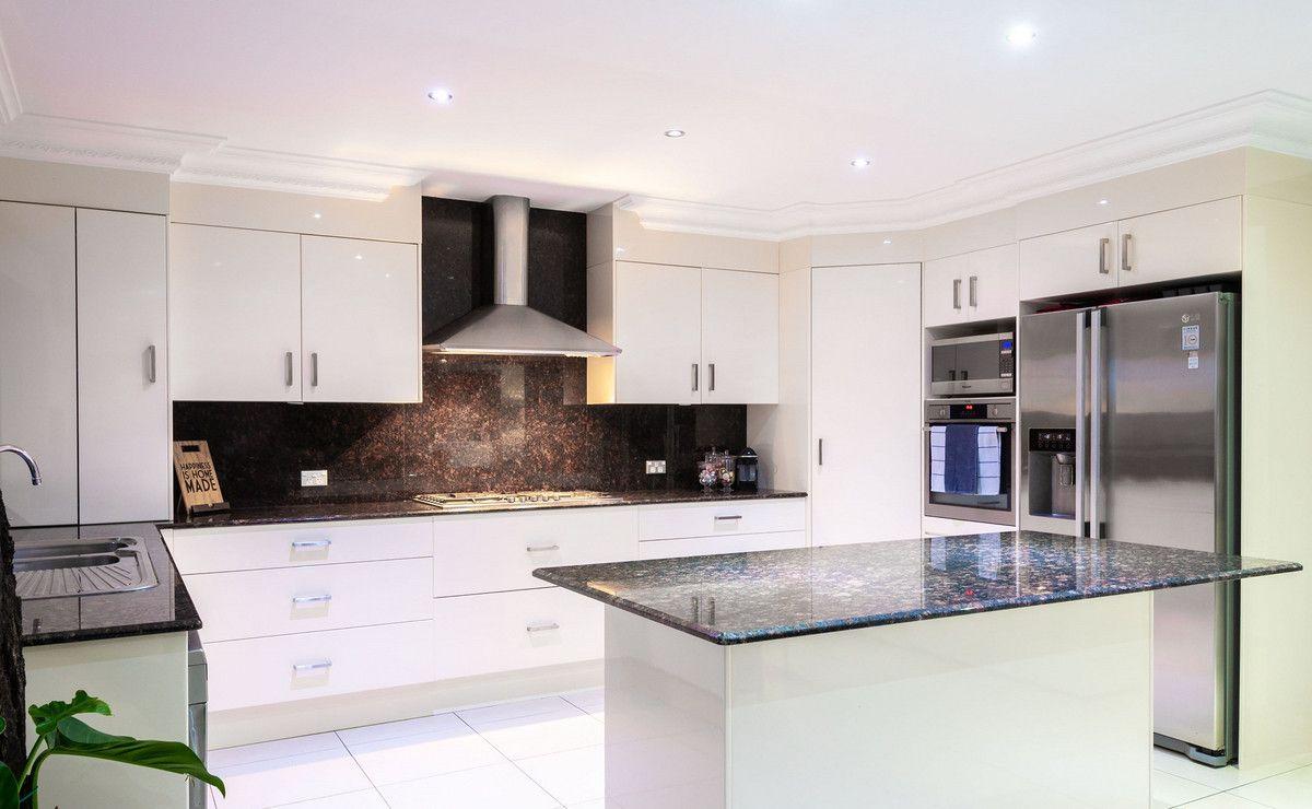 House for Rent: Mermaid Waters, QLD 4218, QLD, 4218