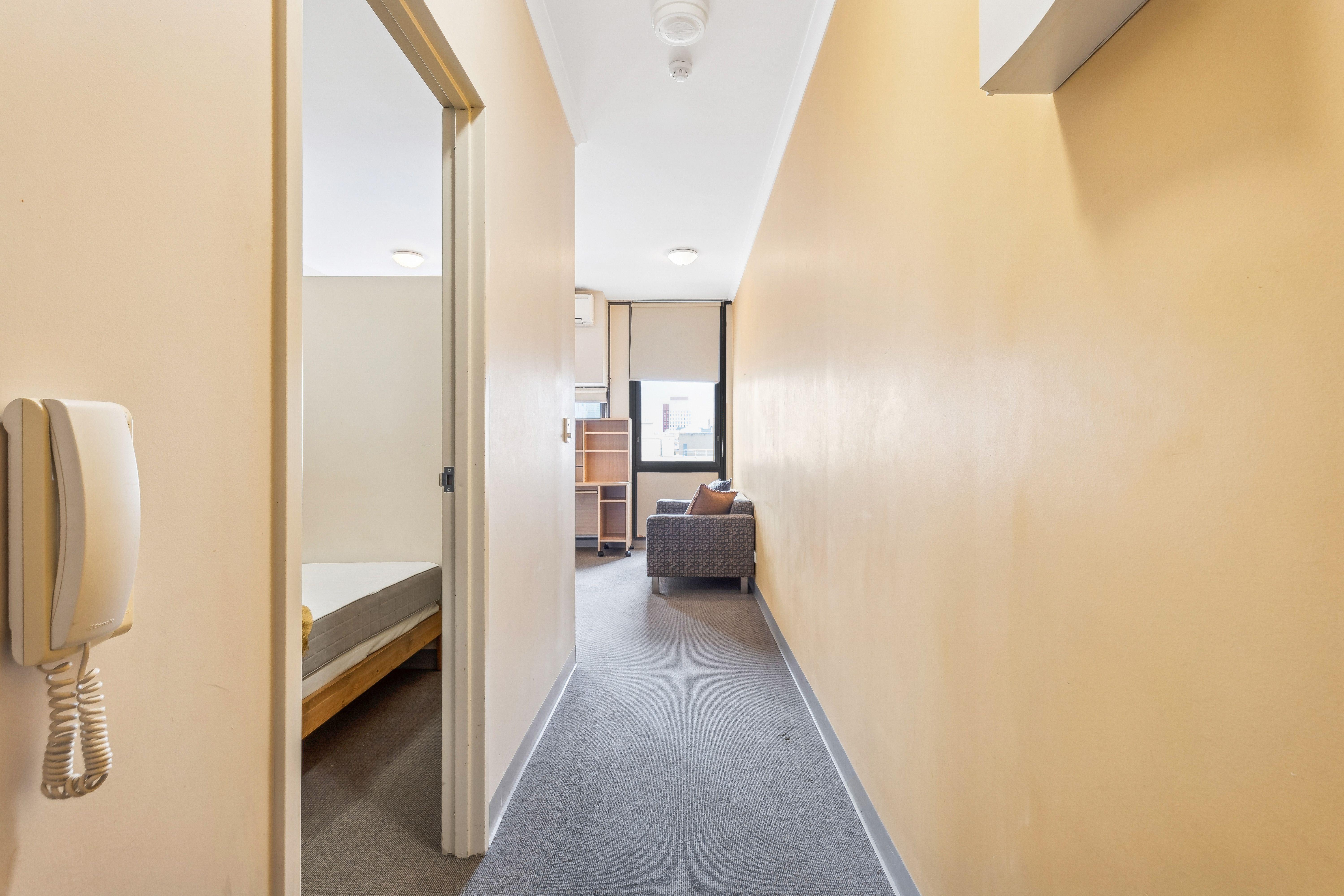 Apartment for Rent: Adelaide, SA 5000, SA, 5000