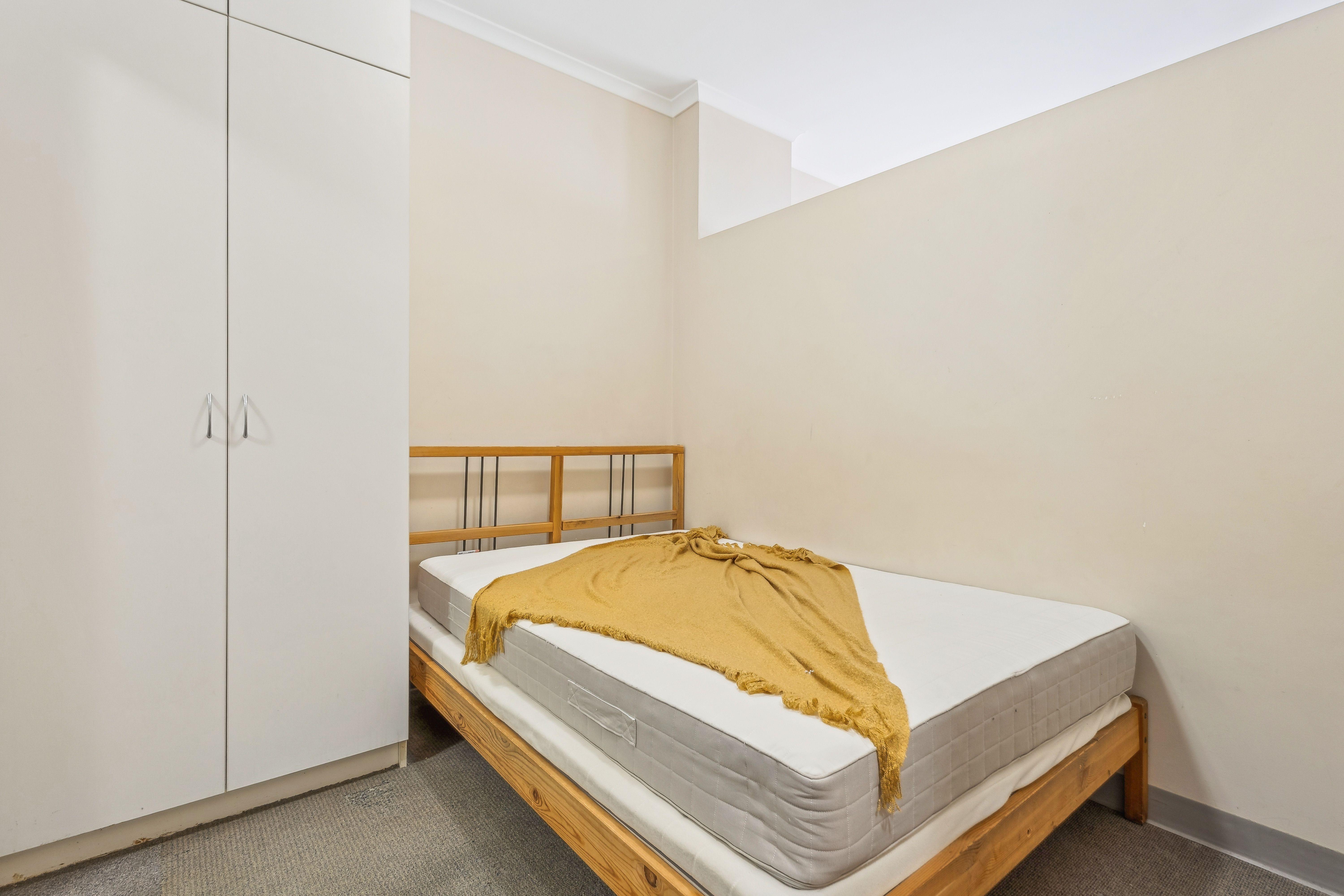 Apartment for Rent: Adelaide, SA 5000, SA, 5000