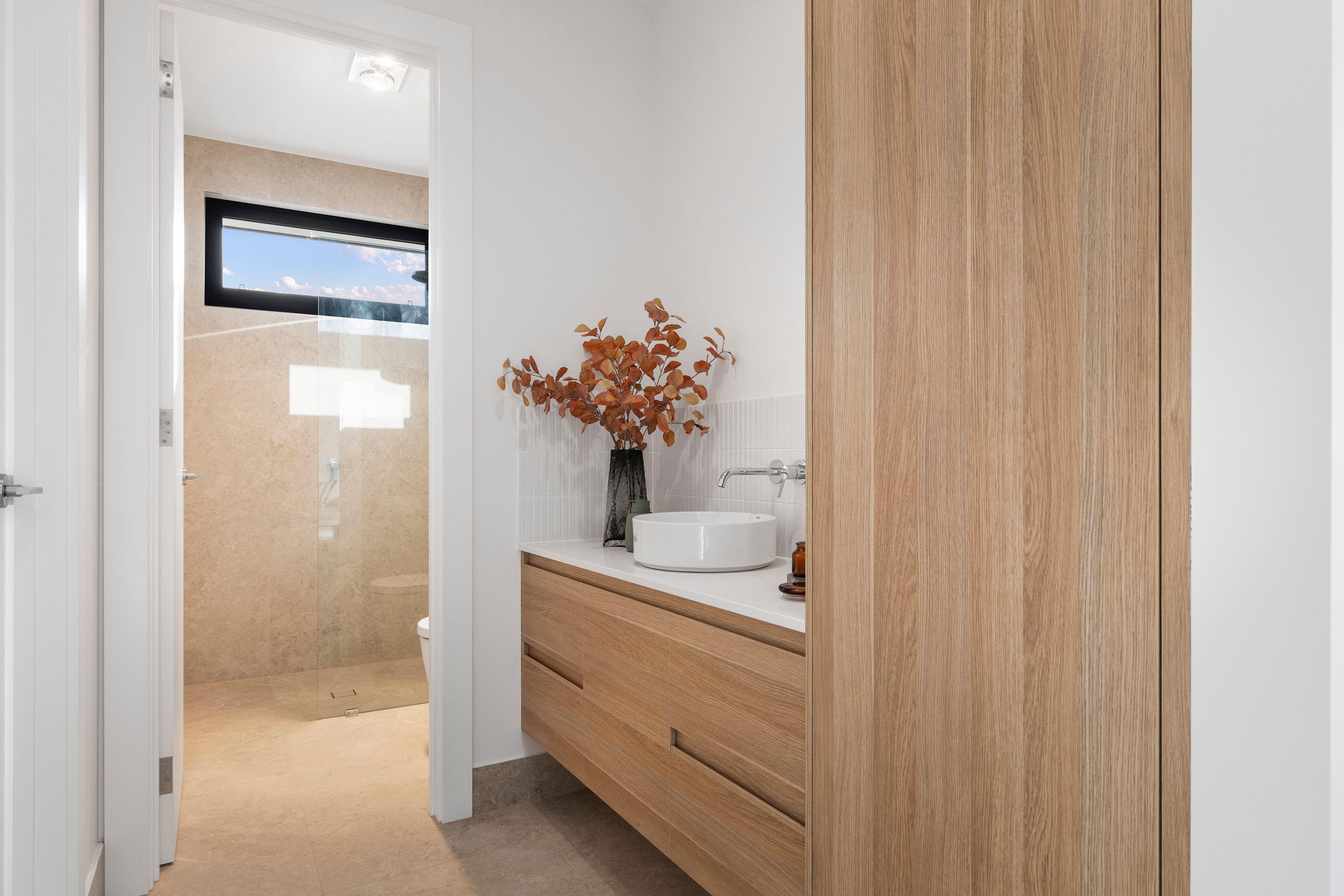 Brand New Large Modern 4 Bedroom Home