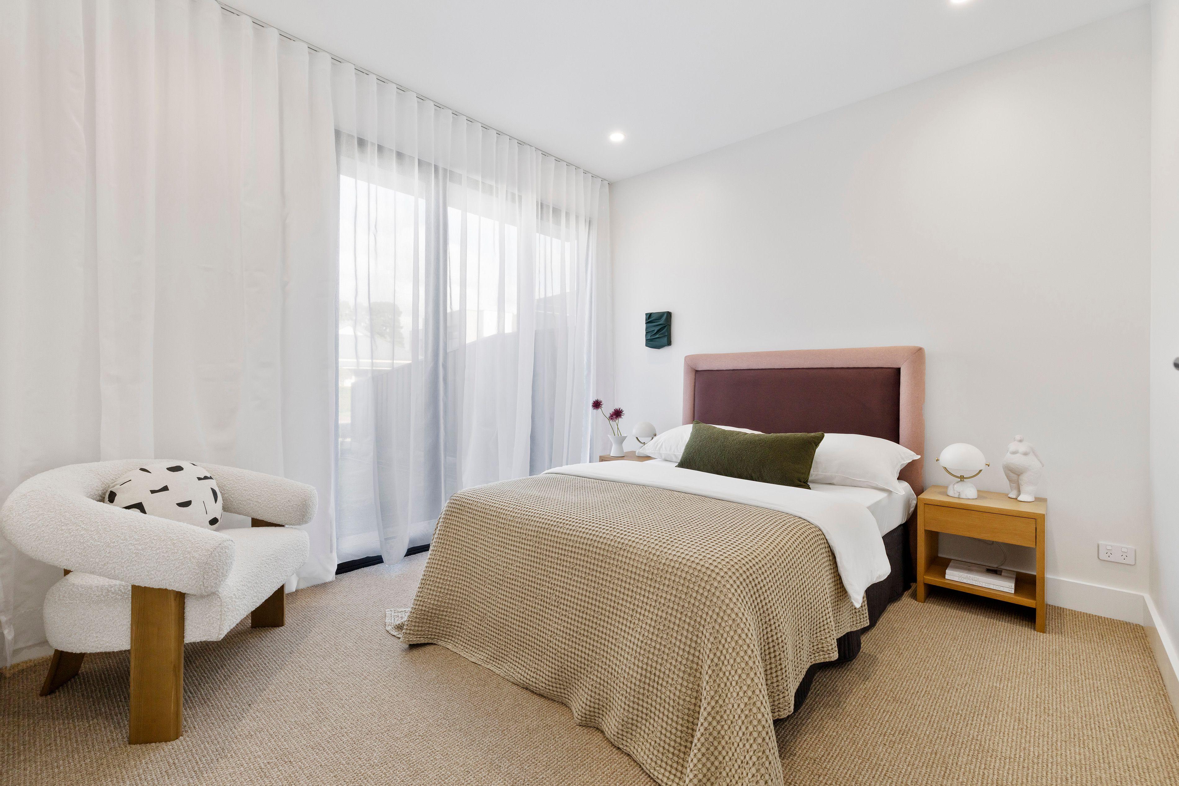 Brand New Large Modern 4 Bedroom Home