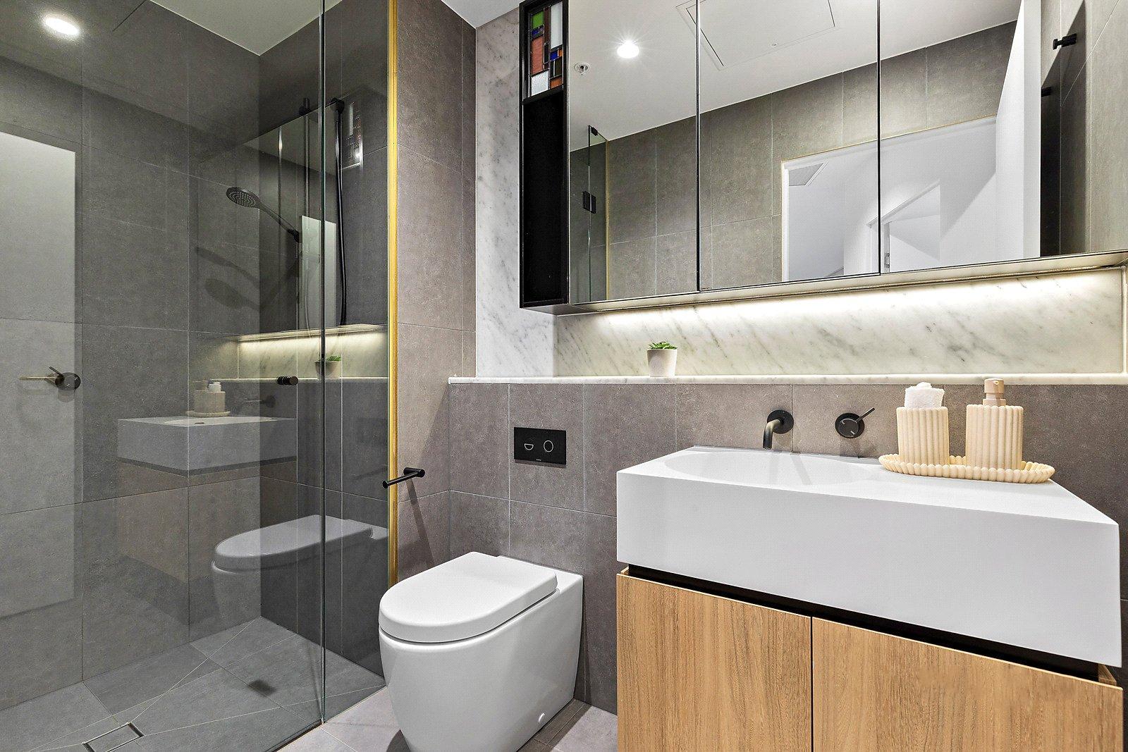 Stylish City-Edge Living in the Heart of Docklands