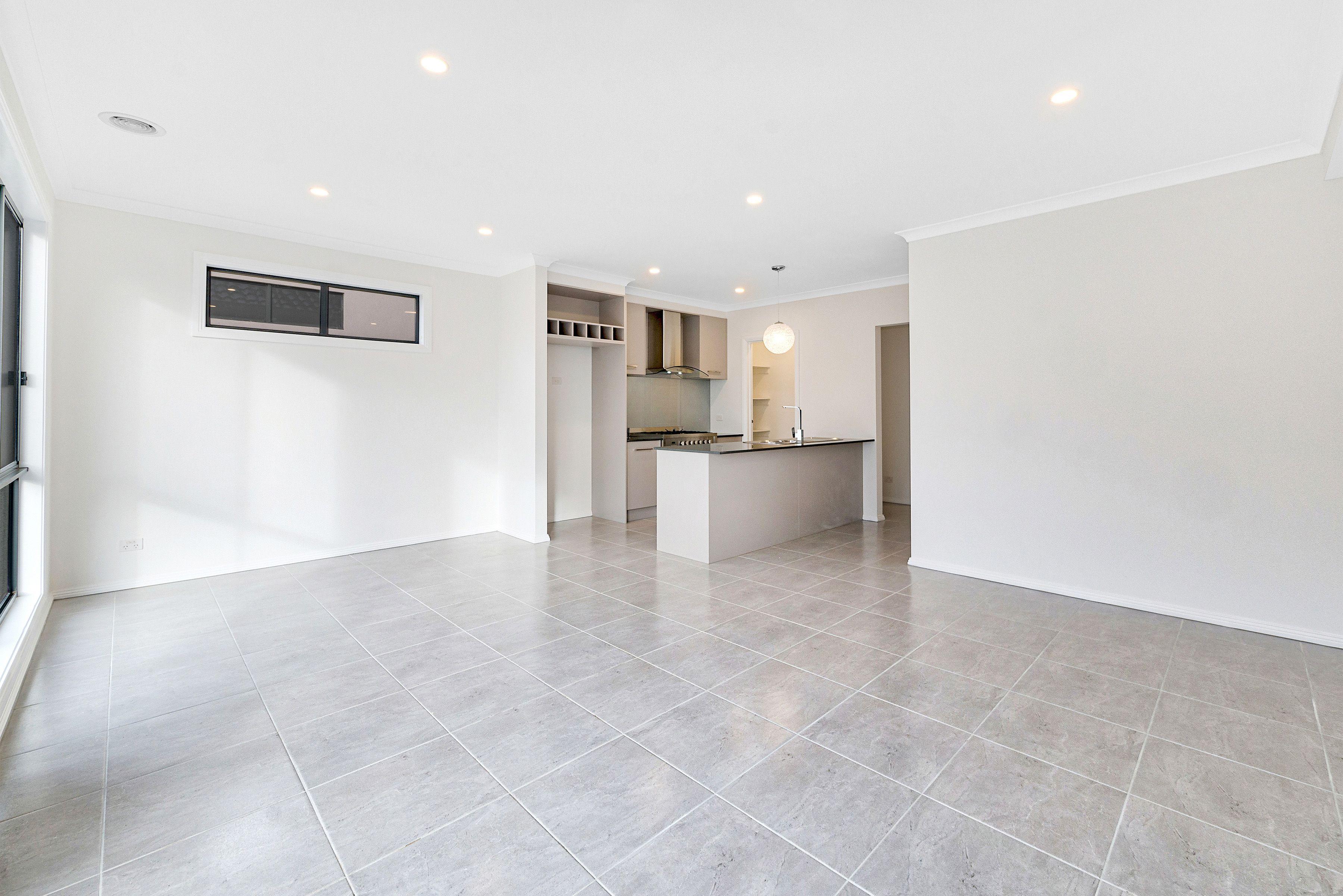 Modern family home in Clyde North