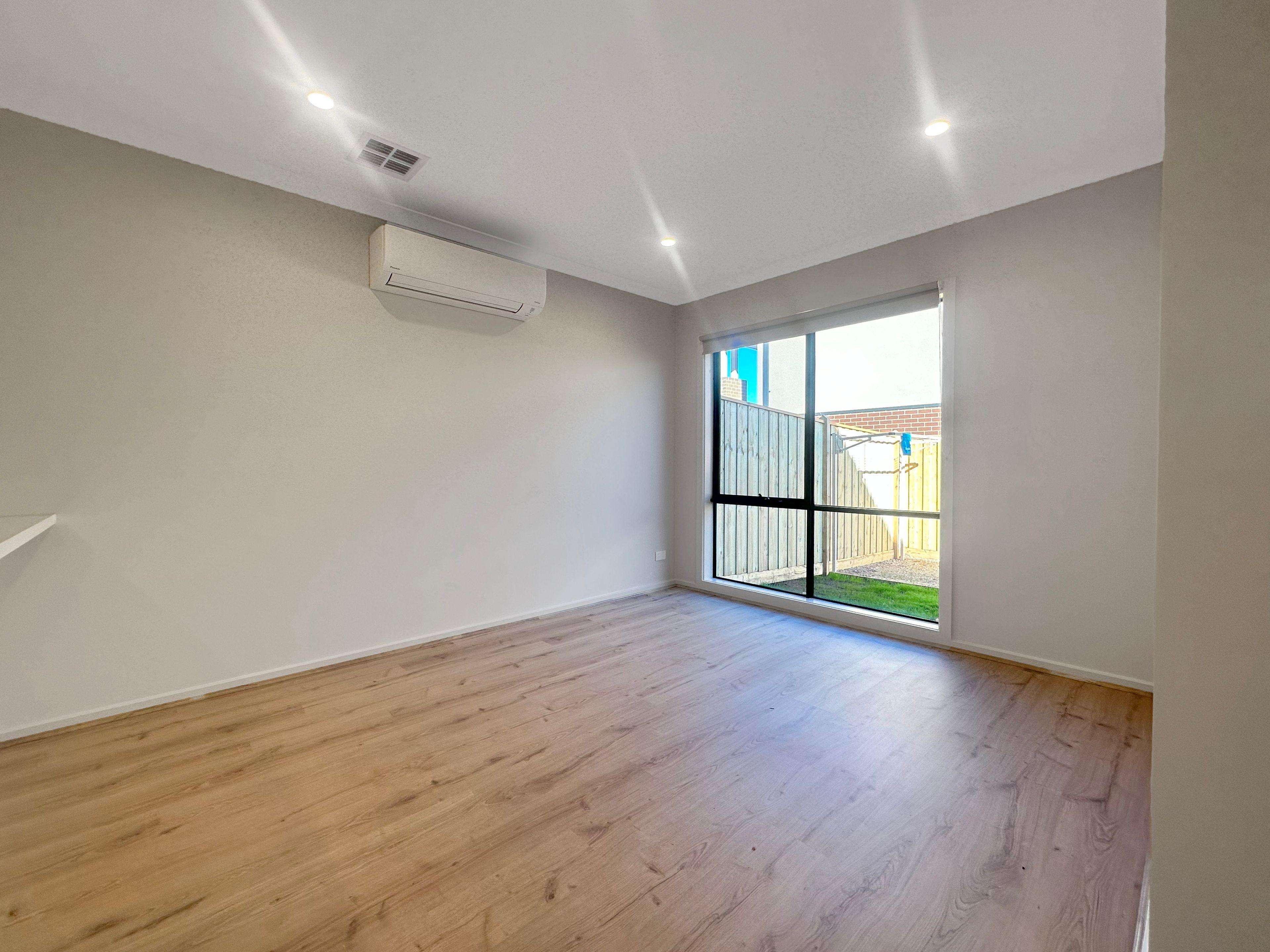 Modern Living in the Heart of Officer's New Estate