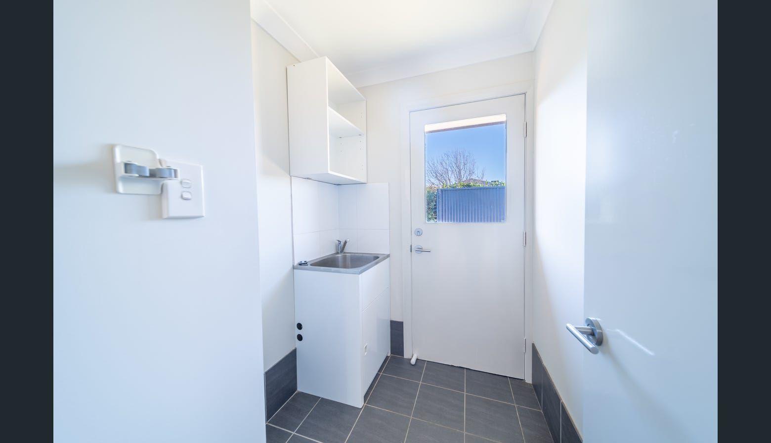 House for Rent: Dubbo, NSW 2830, NSW, 2830