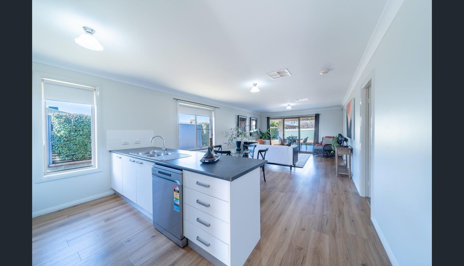 House for Rent: Dubbo, NSW 2830, NSW, 2830