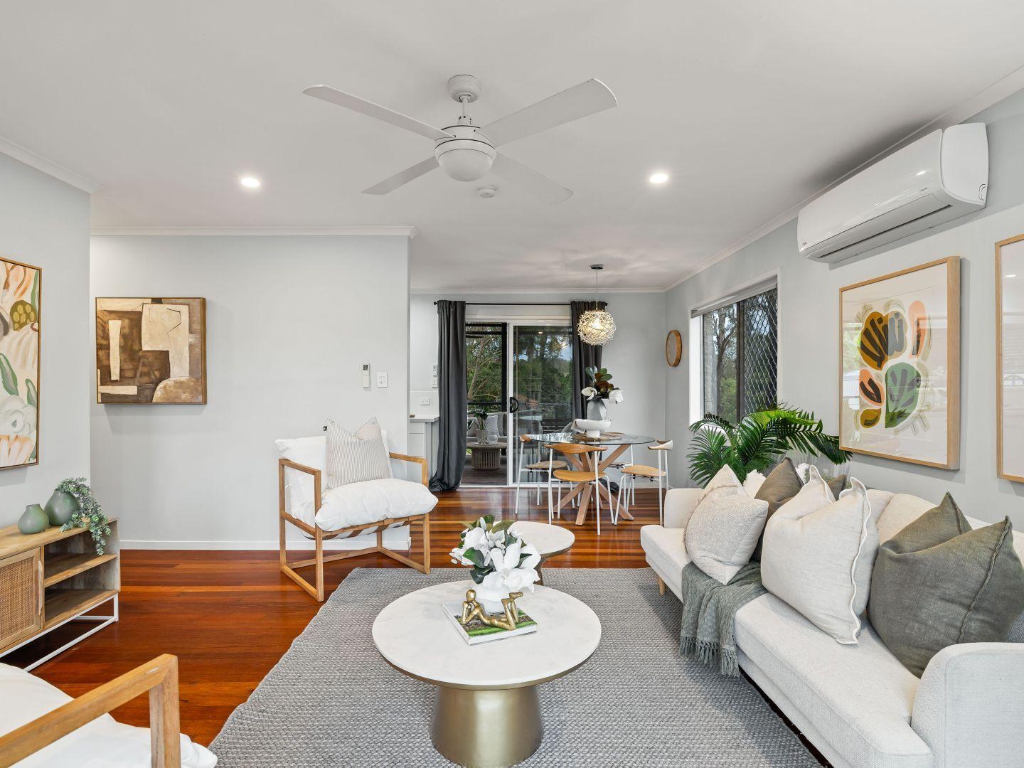 Elevated Comfort, Entertainer's Delight & Family-Friendly Charm