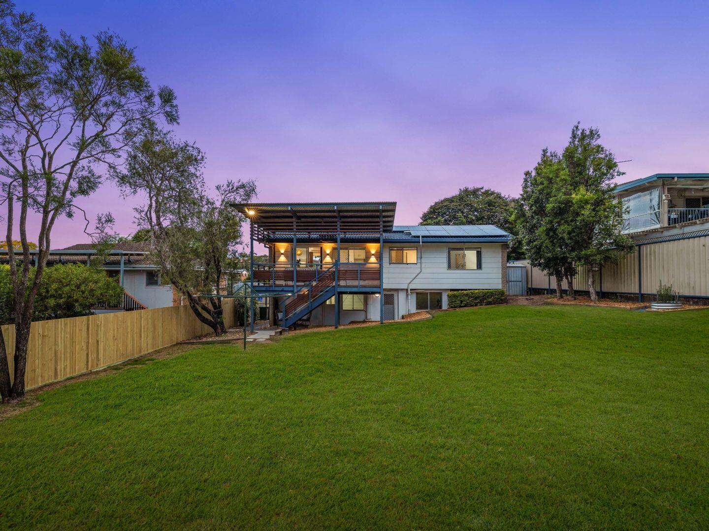 Elevated Comfort, Entertainer's Delight & Family-Friendly Charm