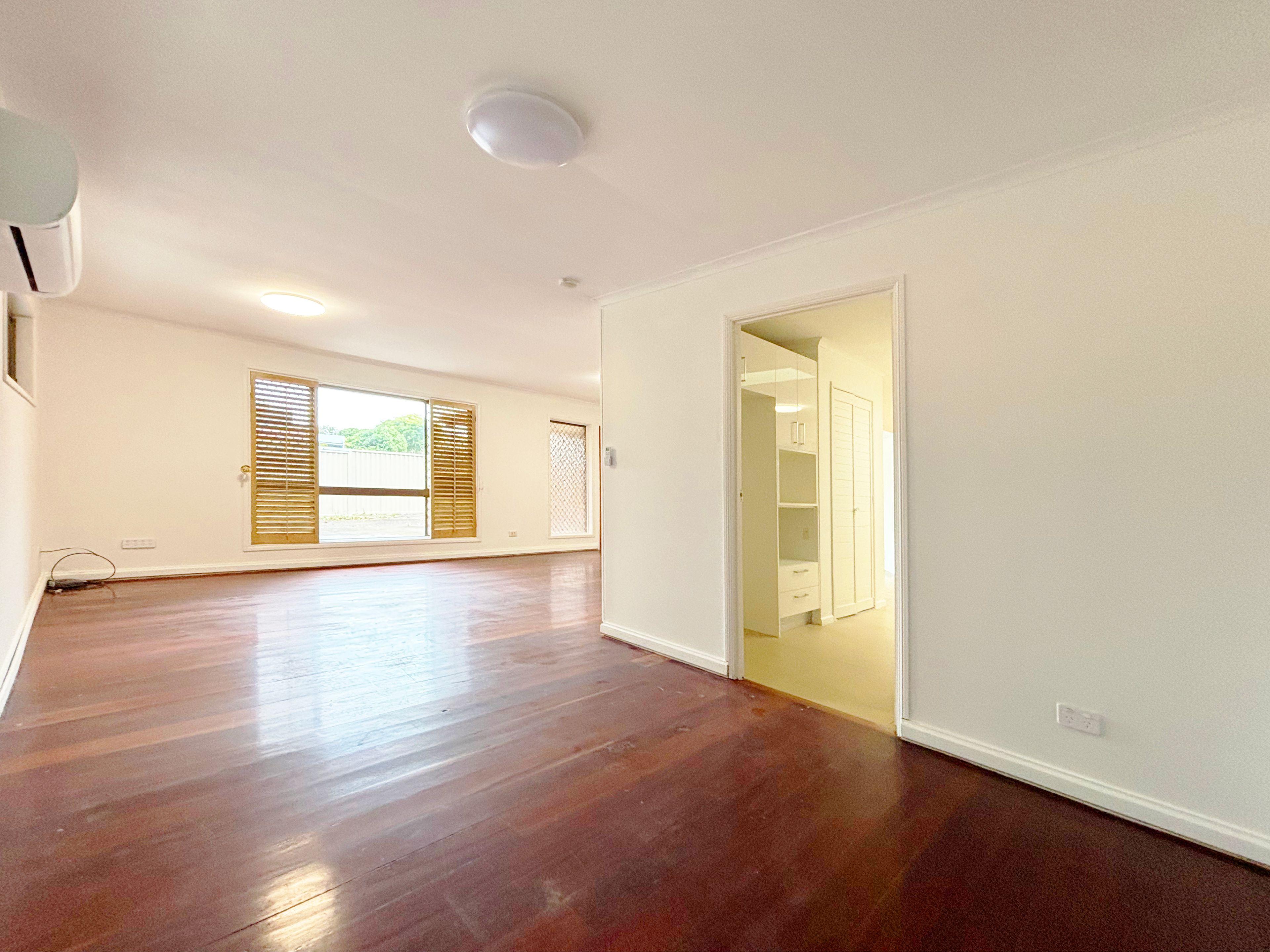 Newly Renovated 4 Bedroom House At Hot Spot Location