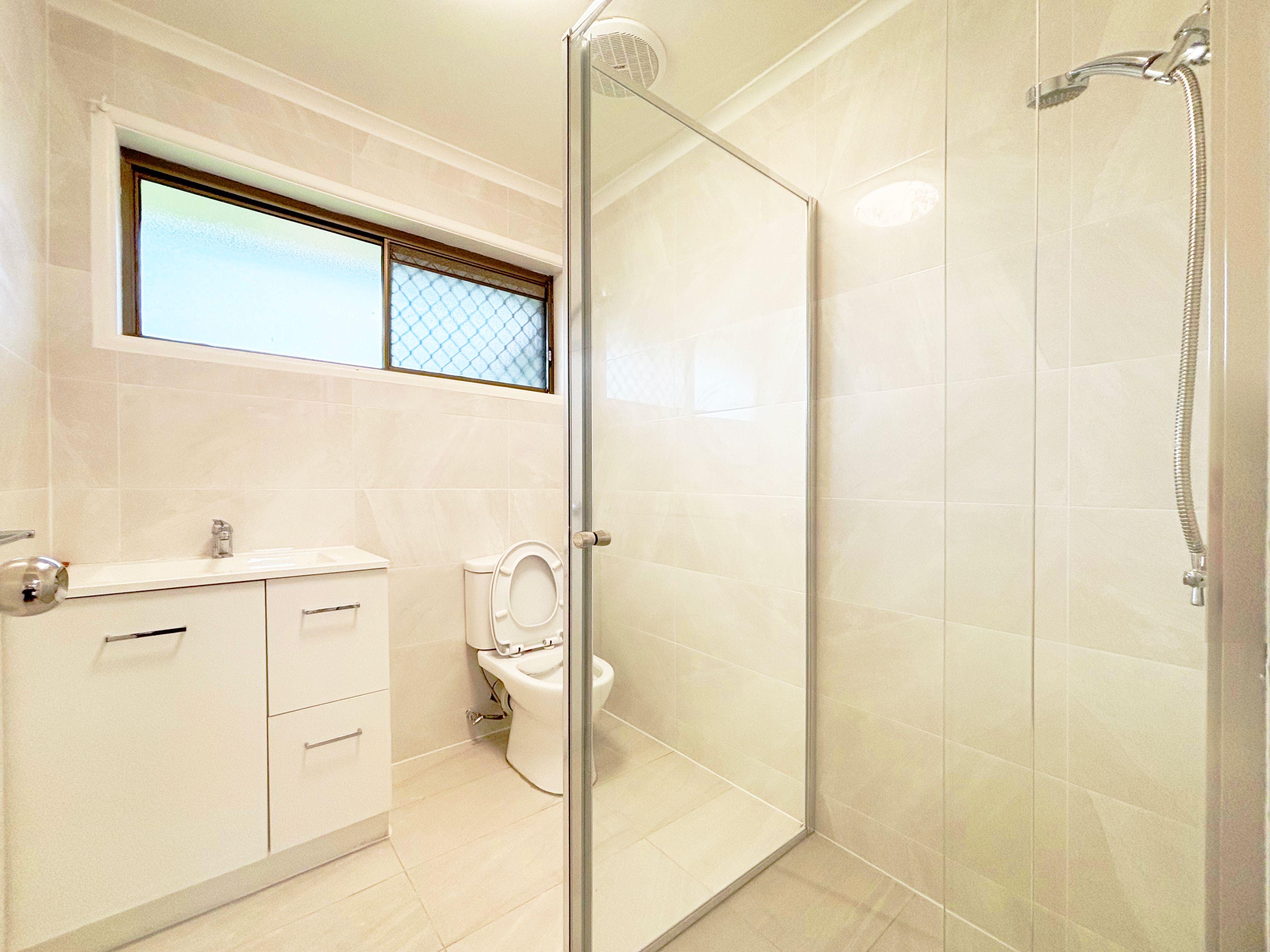 Newly Renovated 4 Bedroom House At Hot Spot Location