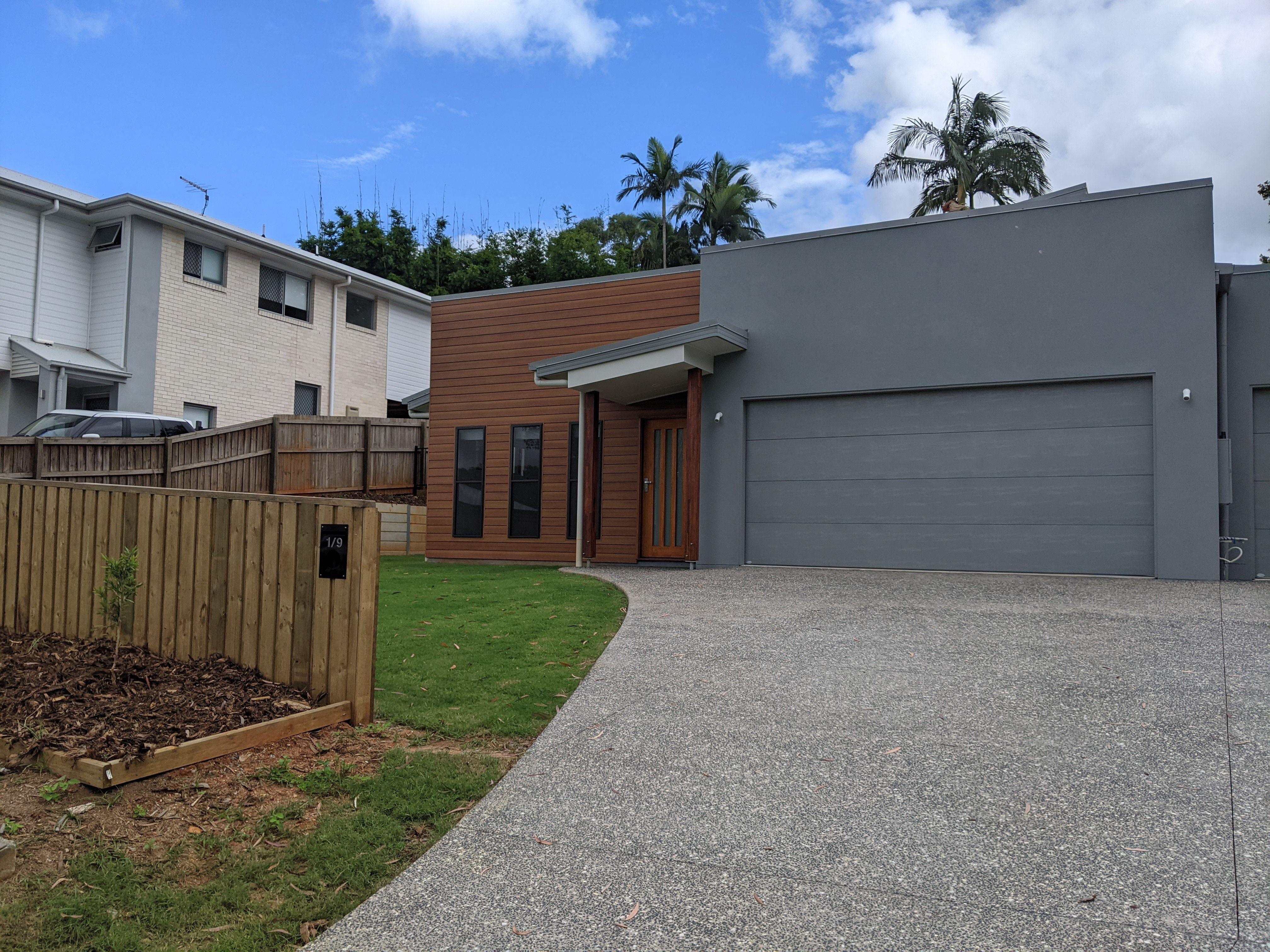 Prop-GPT: DuplexSemi-detached: QLD Glass House Mountains, QLD 4518 Home For Rent