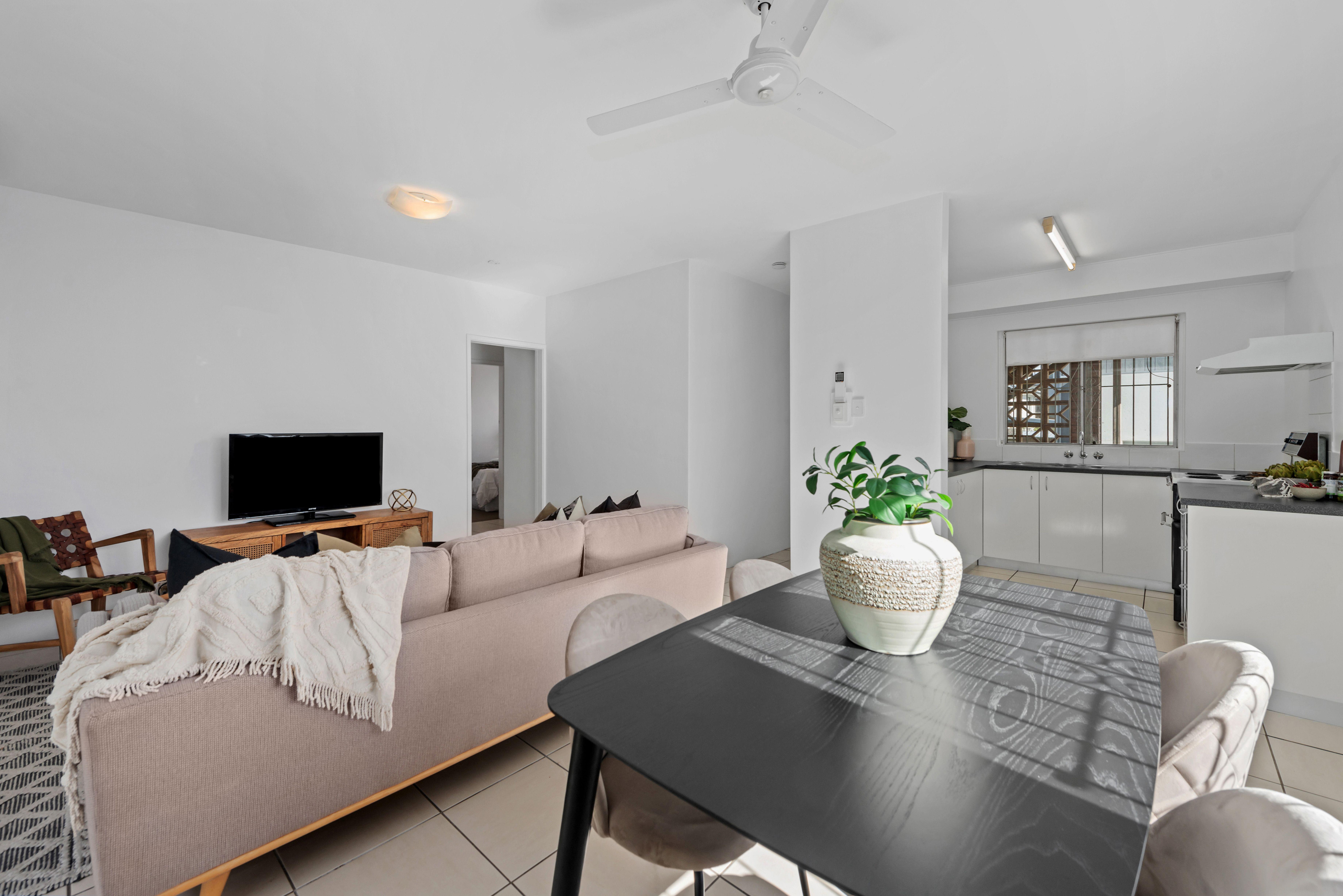 Unit for Rent: Coorparoo, QLD 4151, QLD, 4151