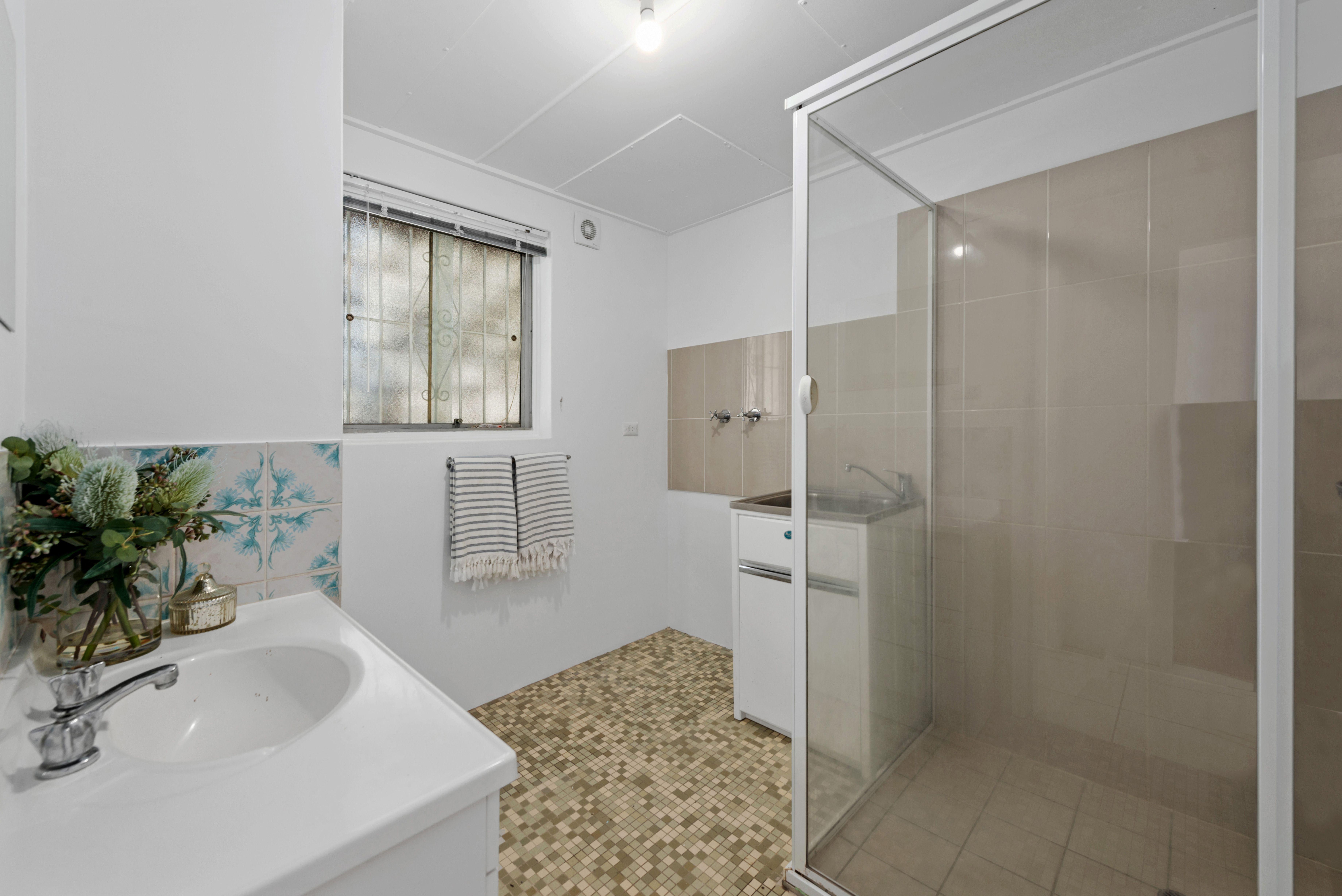 Unit for Rent: Coorparoo, QLD 4151, QLD, 4151