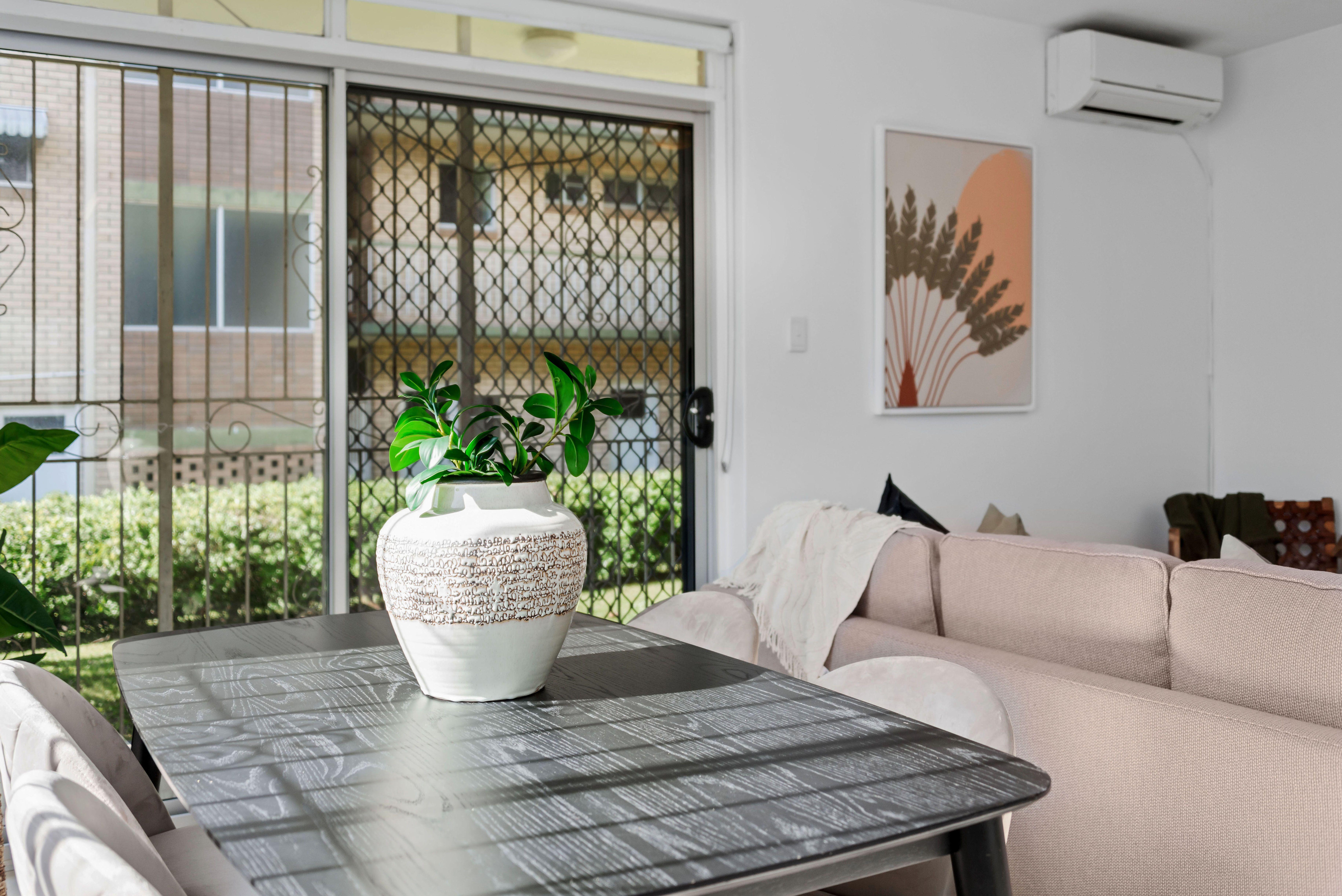 Unit for Rent: Coorparoo, QLD 4151, QLD, 4151