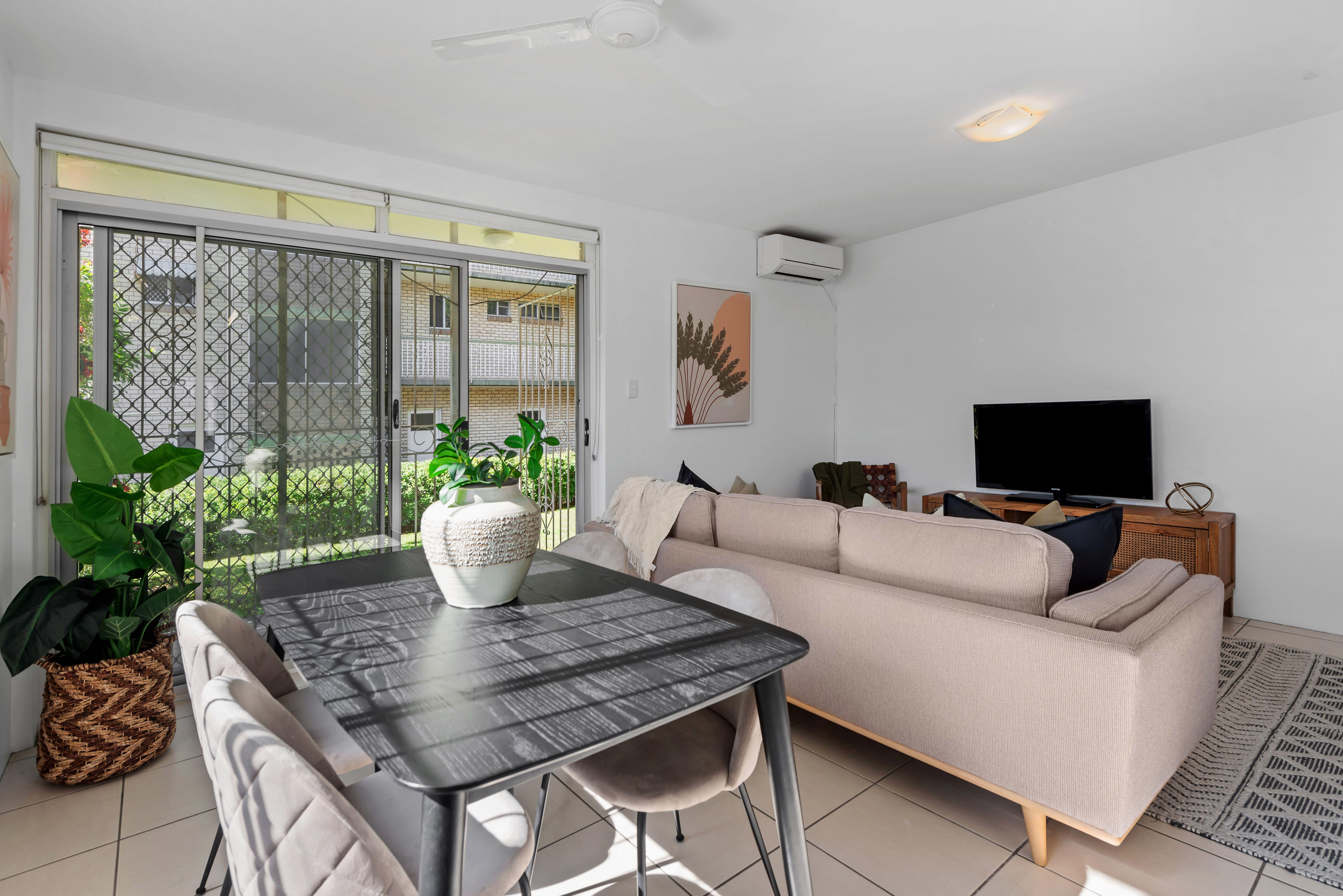 Unit for Rent: Coorparoo, QLD 4151, QLD, 4151