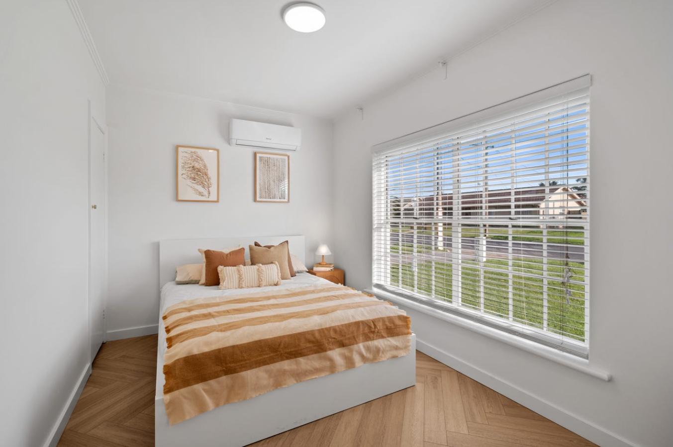 Stylish 4-Bedroom, 3-Bathroom Home in Novar Gardens