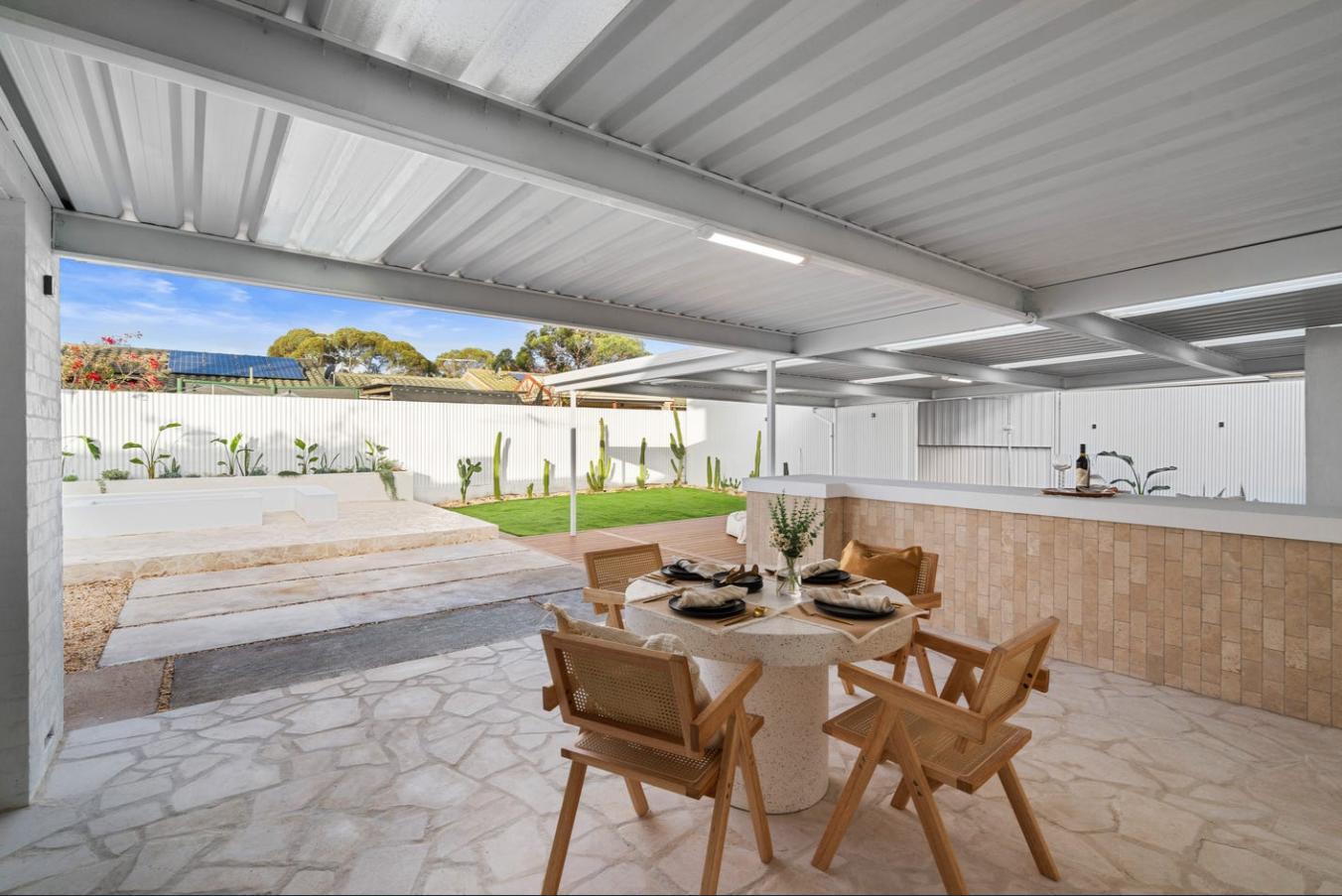 Stylish 4-Bedroom, 3-Bathroom Home in Novar Gardens