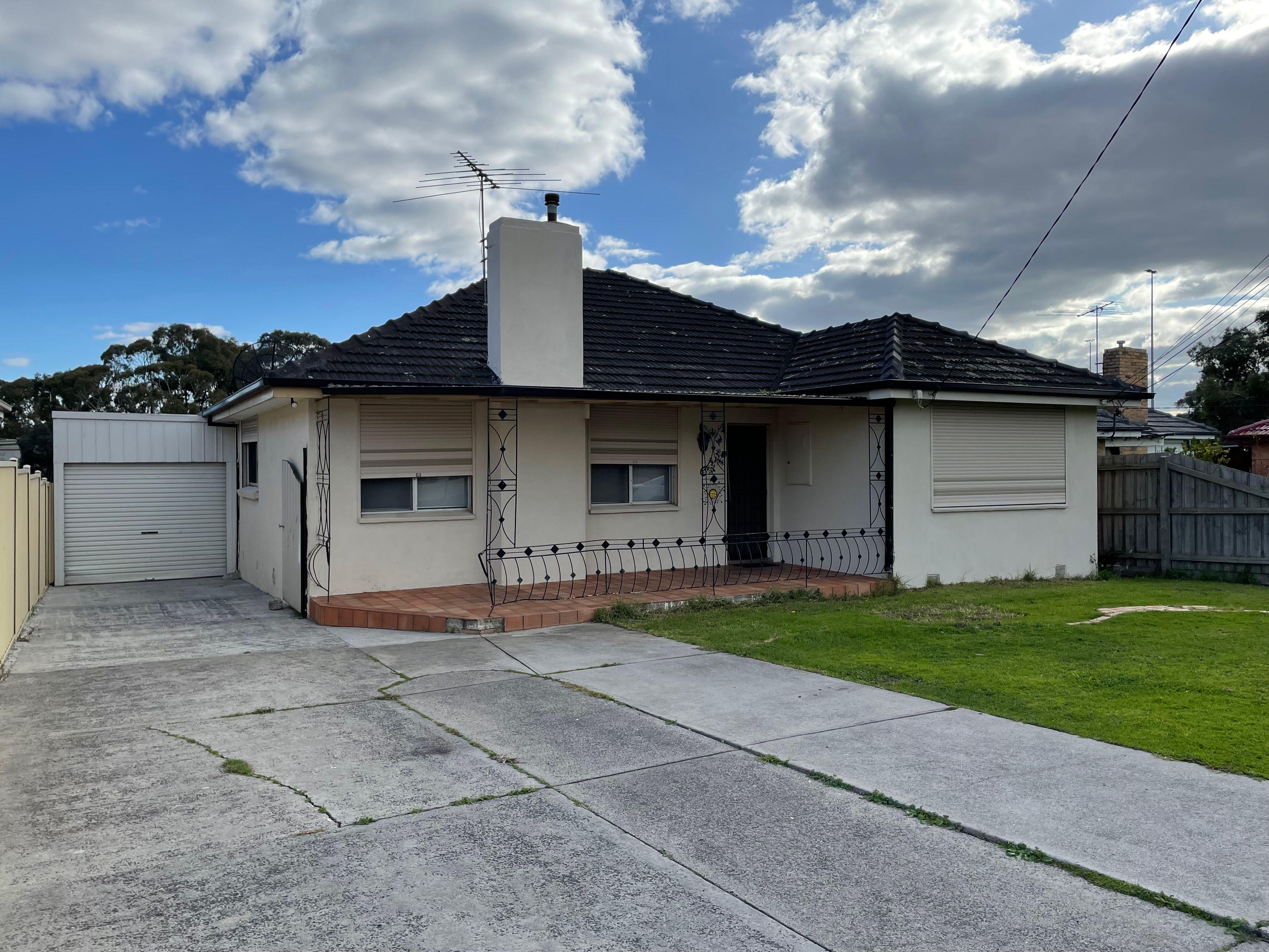 Prop-GPT: House: VIC Thomastown, VIC 3074 Home For Rent