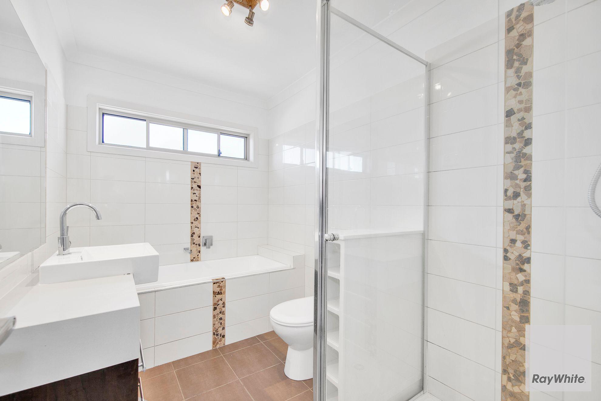 Townhouse for Rent: Glenroy, VIC 3046, VIC, 3046