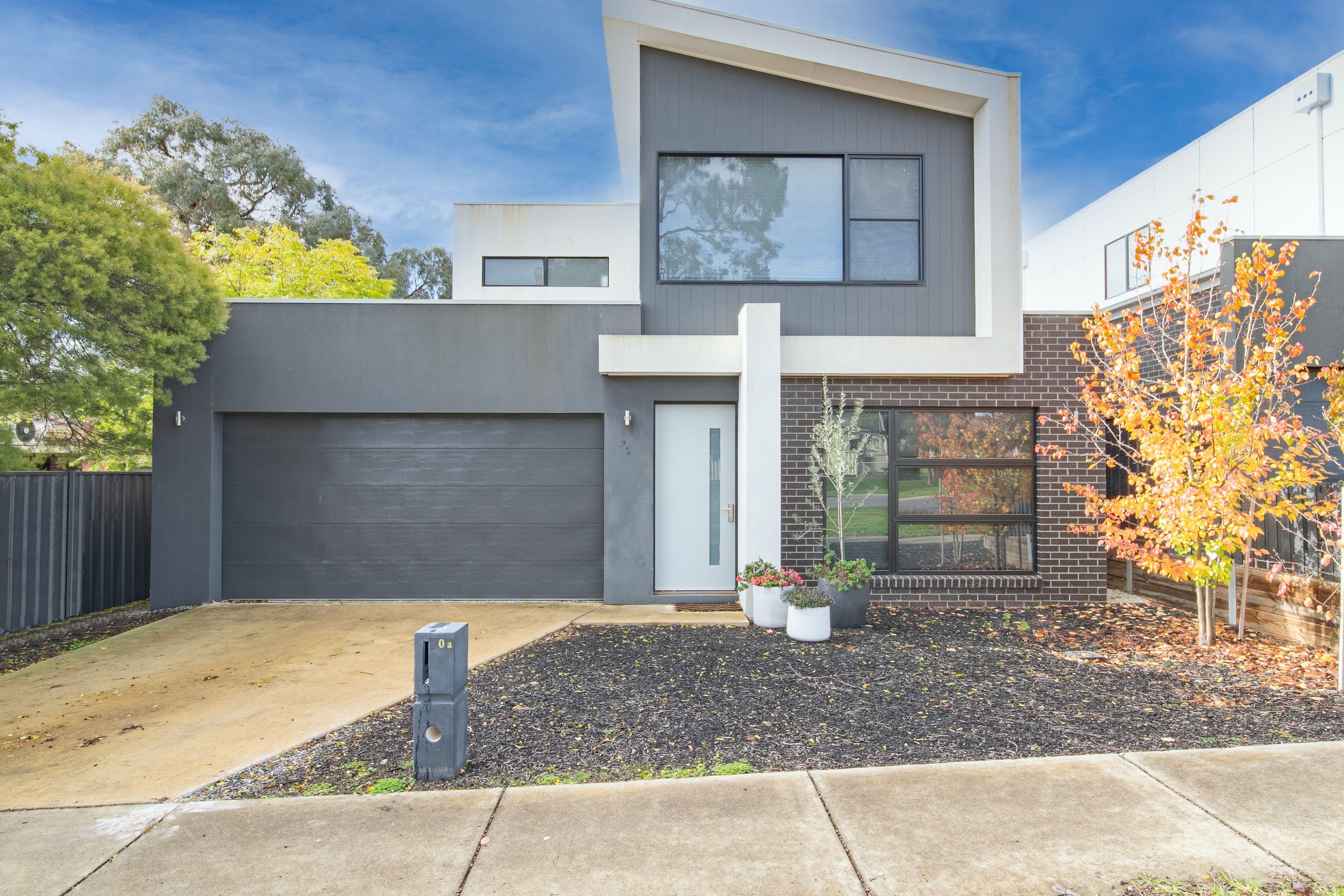 Prop-GPT: House: VIC North Bendigo, VIC 3550 Home For Rent