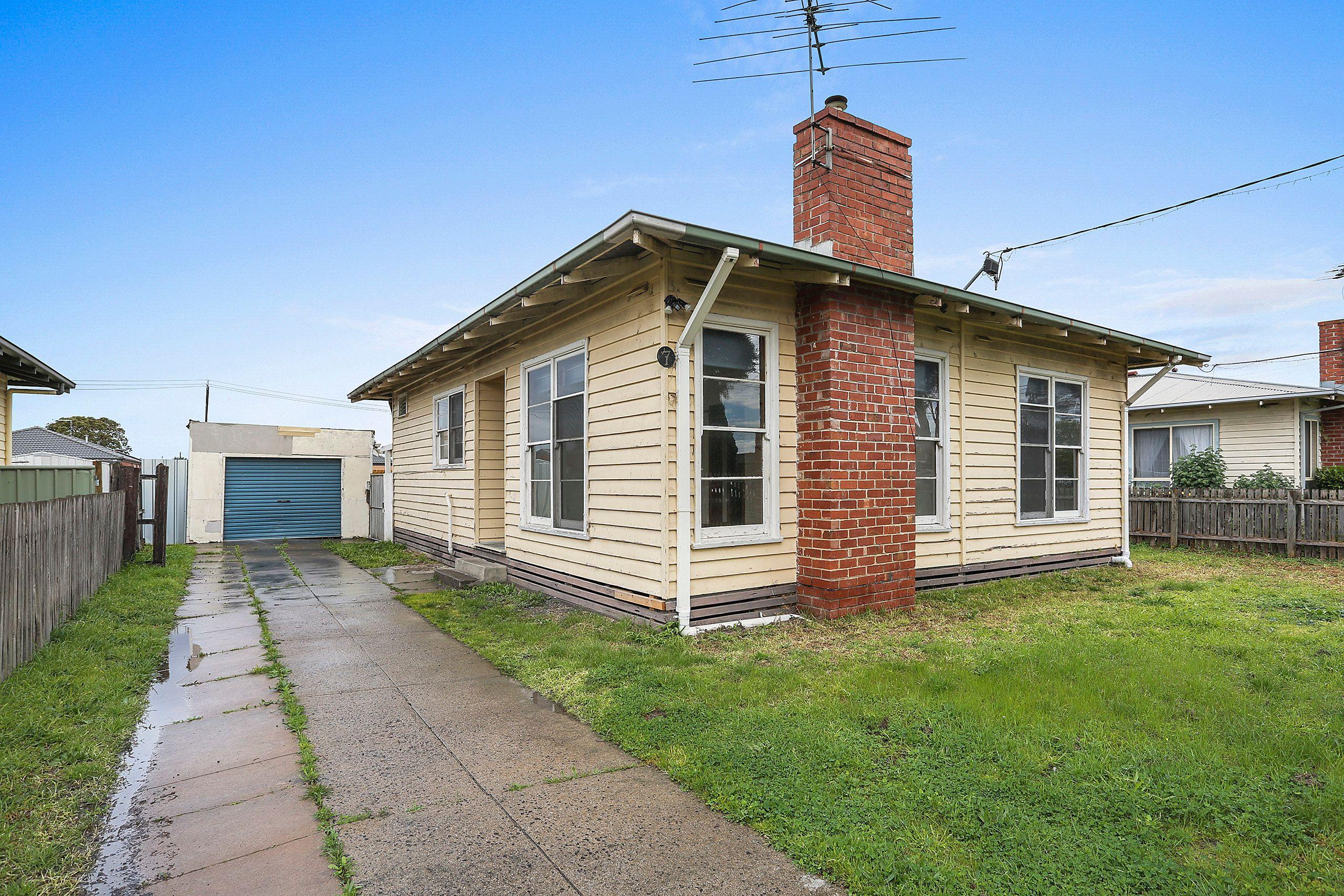 Prop-GPT: House: VIC Norlane, VIC 3214 Home For Rent