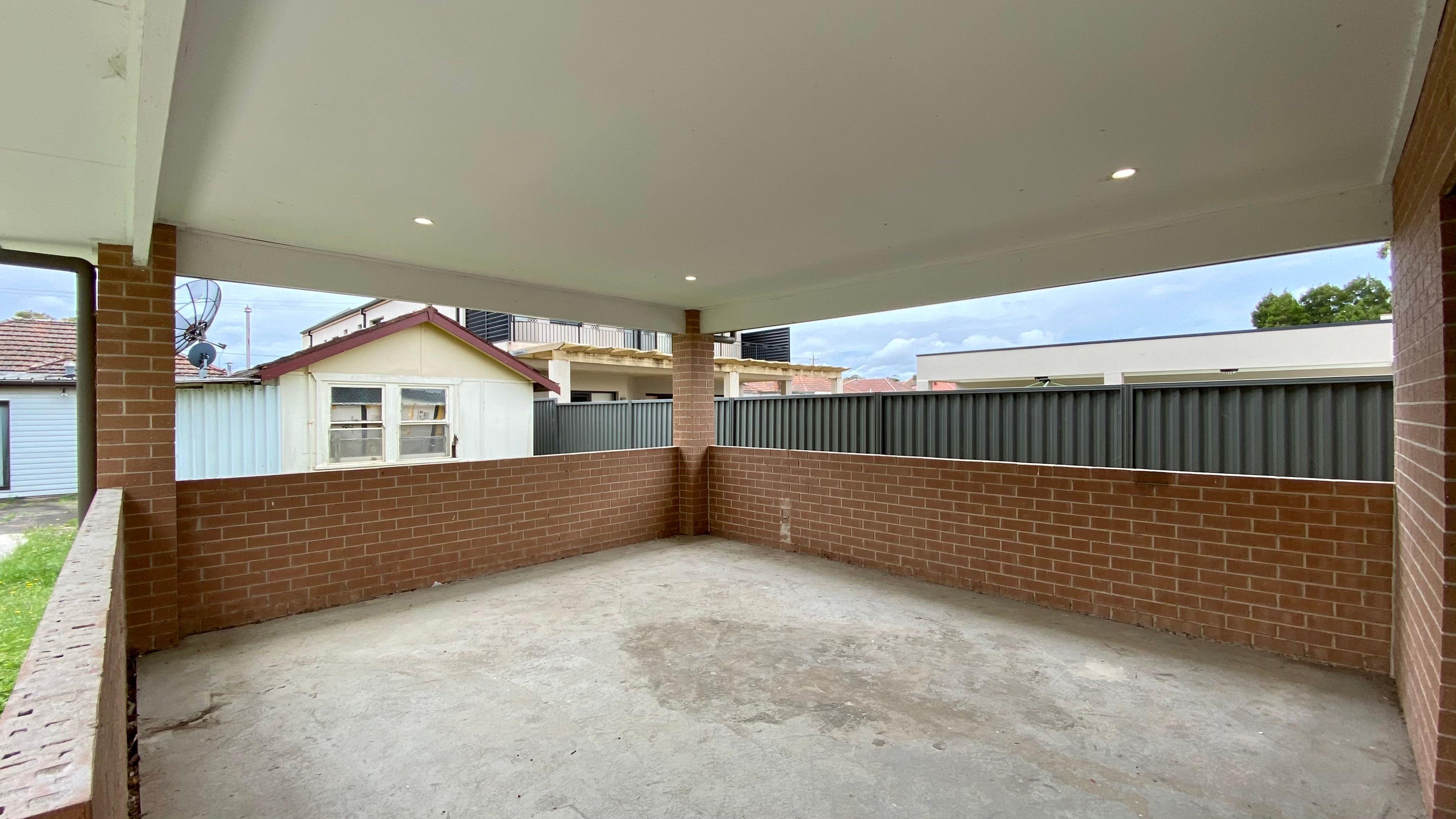 Two-Bedroom Granny Flat with Floorboard and Air Conditioning