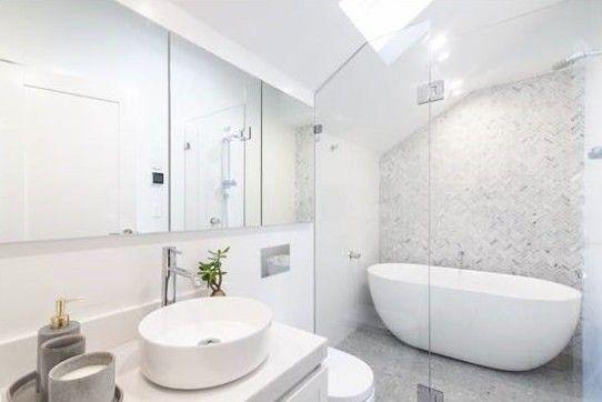 Statement Architecture in the heart of the village!