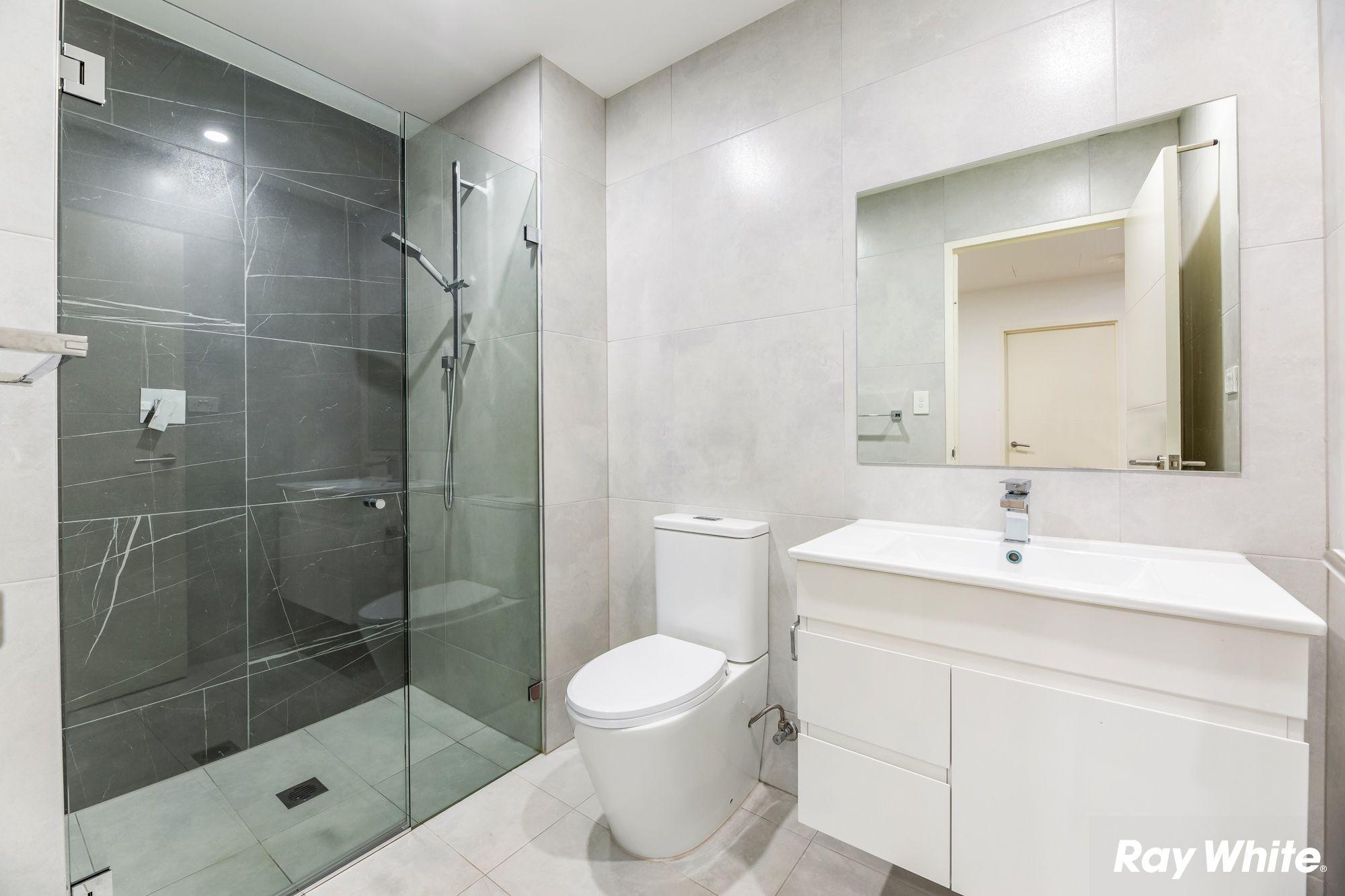Modern 2-Bedroom Apartment in the Heart of Schofield