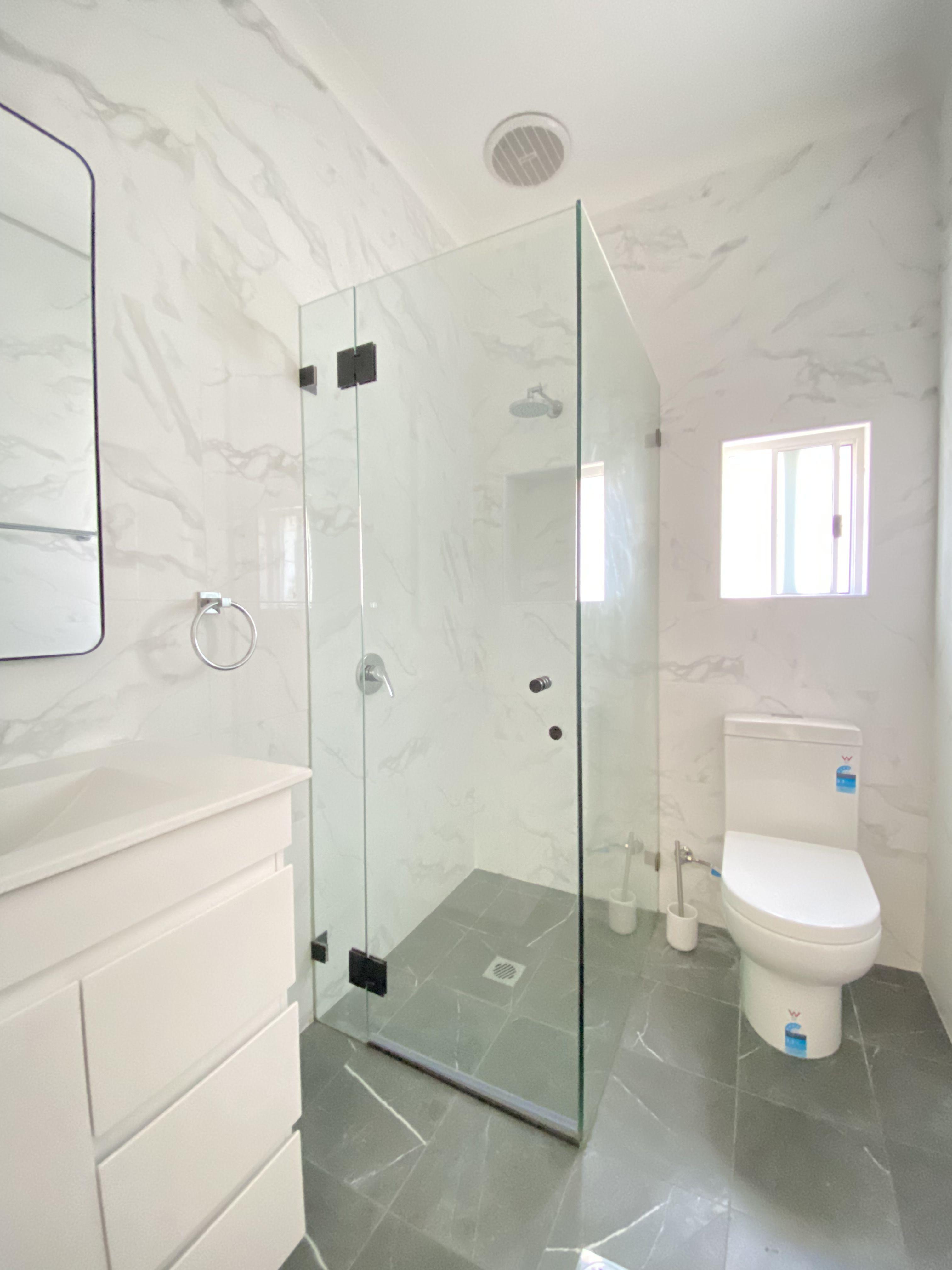 Fully Renovated 2 Bedroom Semi Detached House