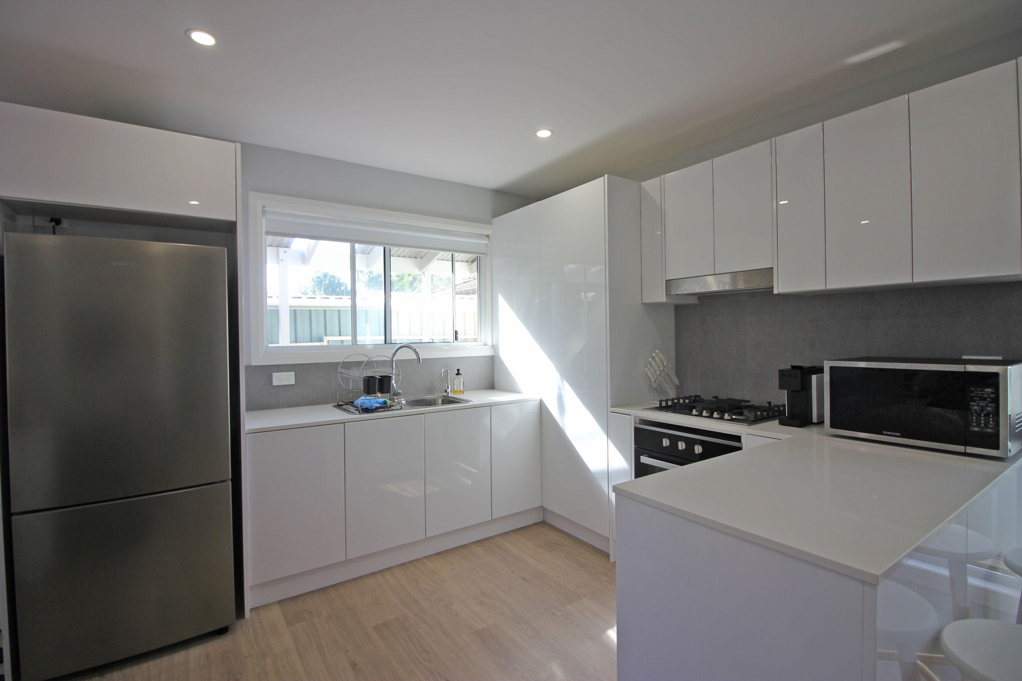 House for Rent: Berkeley Vale, NSW 2261, NSW, 2261